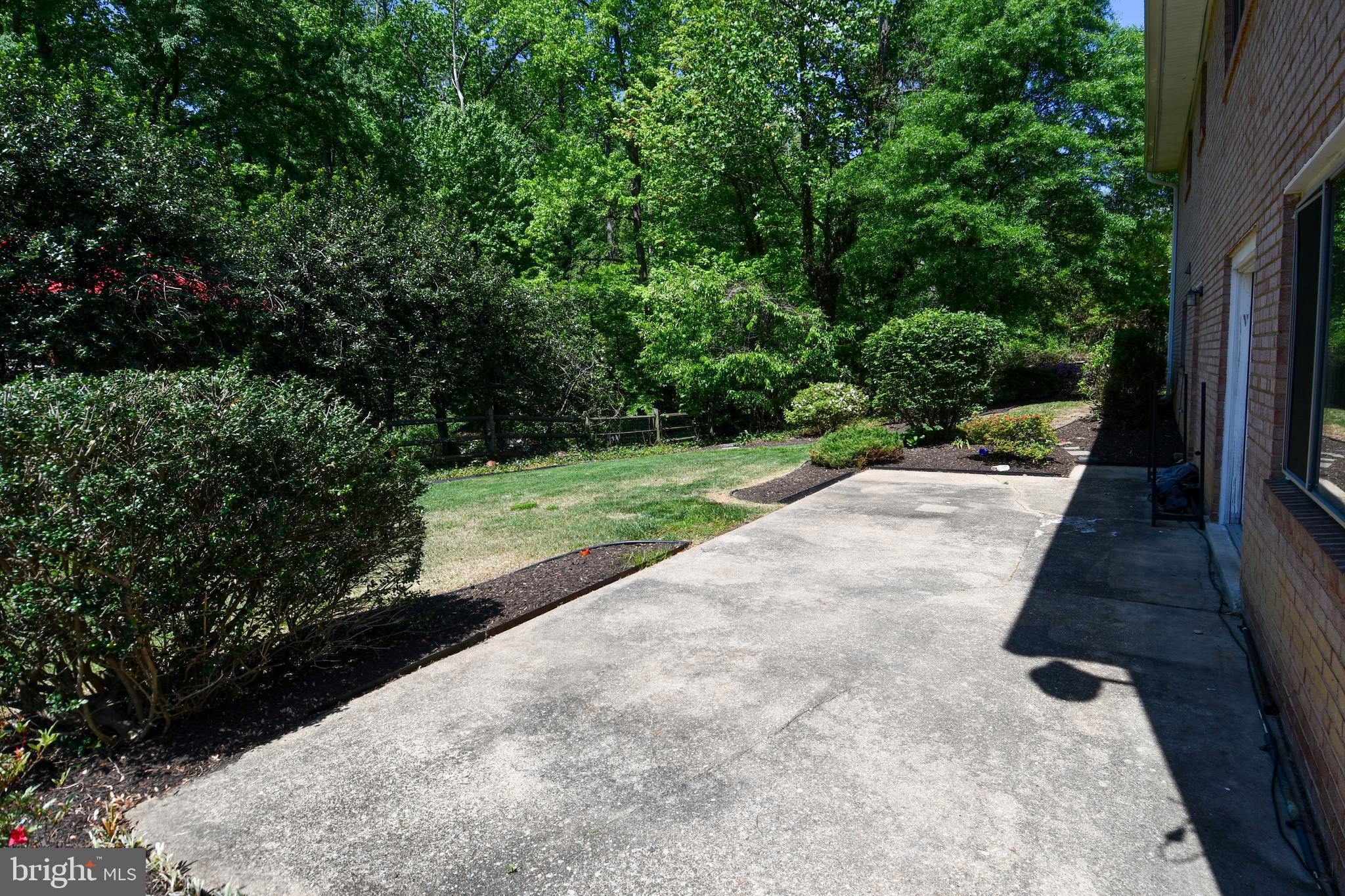 BRIANWOODS - Residential Lease