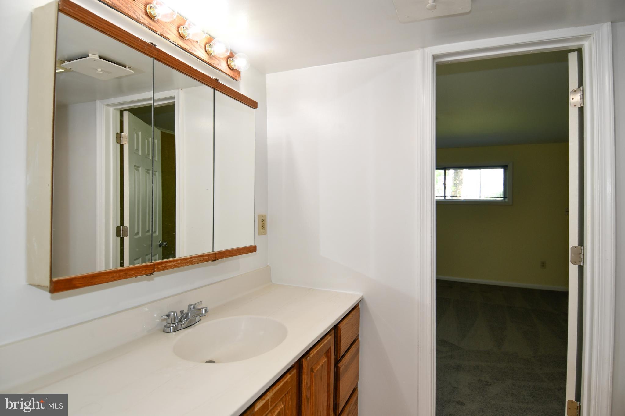 BRIANWOODS - Residential Lease