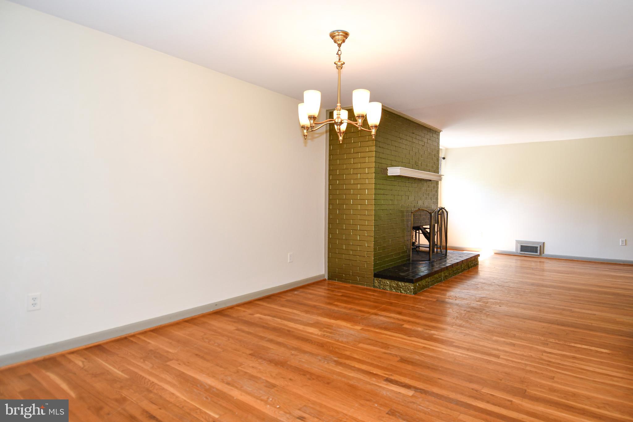 BRIANWOODS - Residential Lease