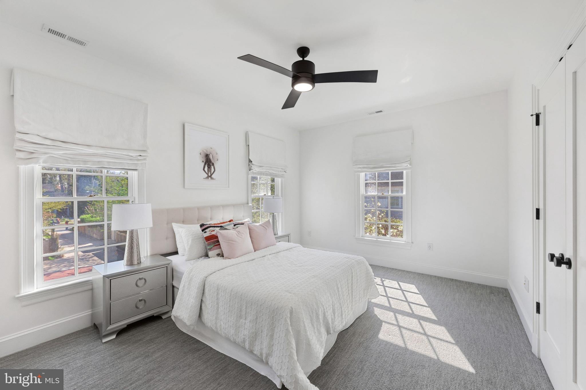 CLEVELAND PARK - Residential