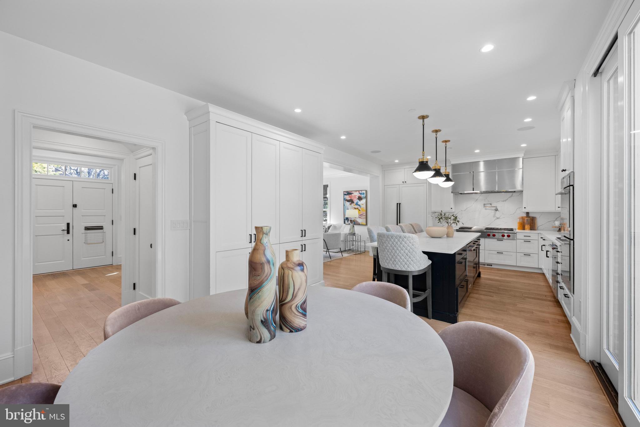 CLEVELAND PARK - Residential