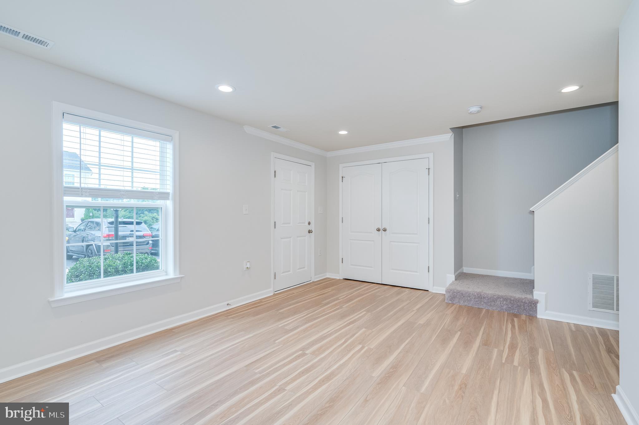 KENSINGTON TERRACE - Residential