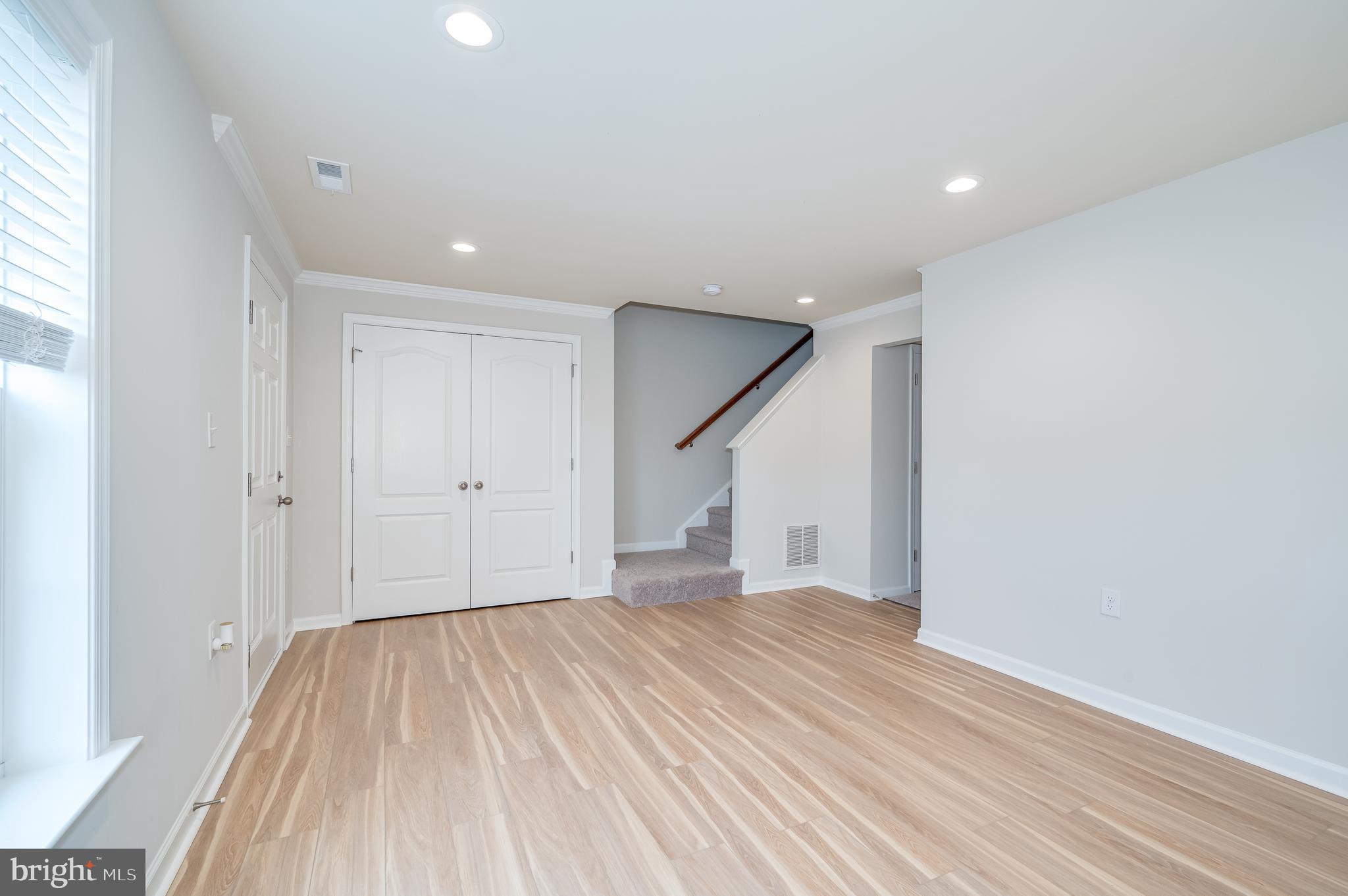 KENSINGTON TERRACE - Residential