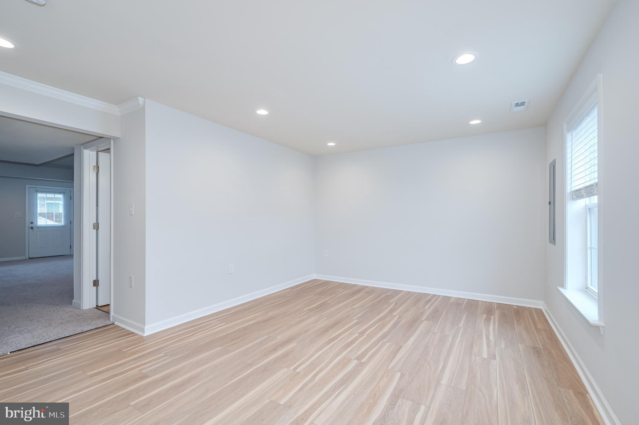 KENSINGTON TERRACE - Residential