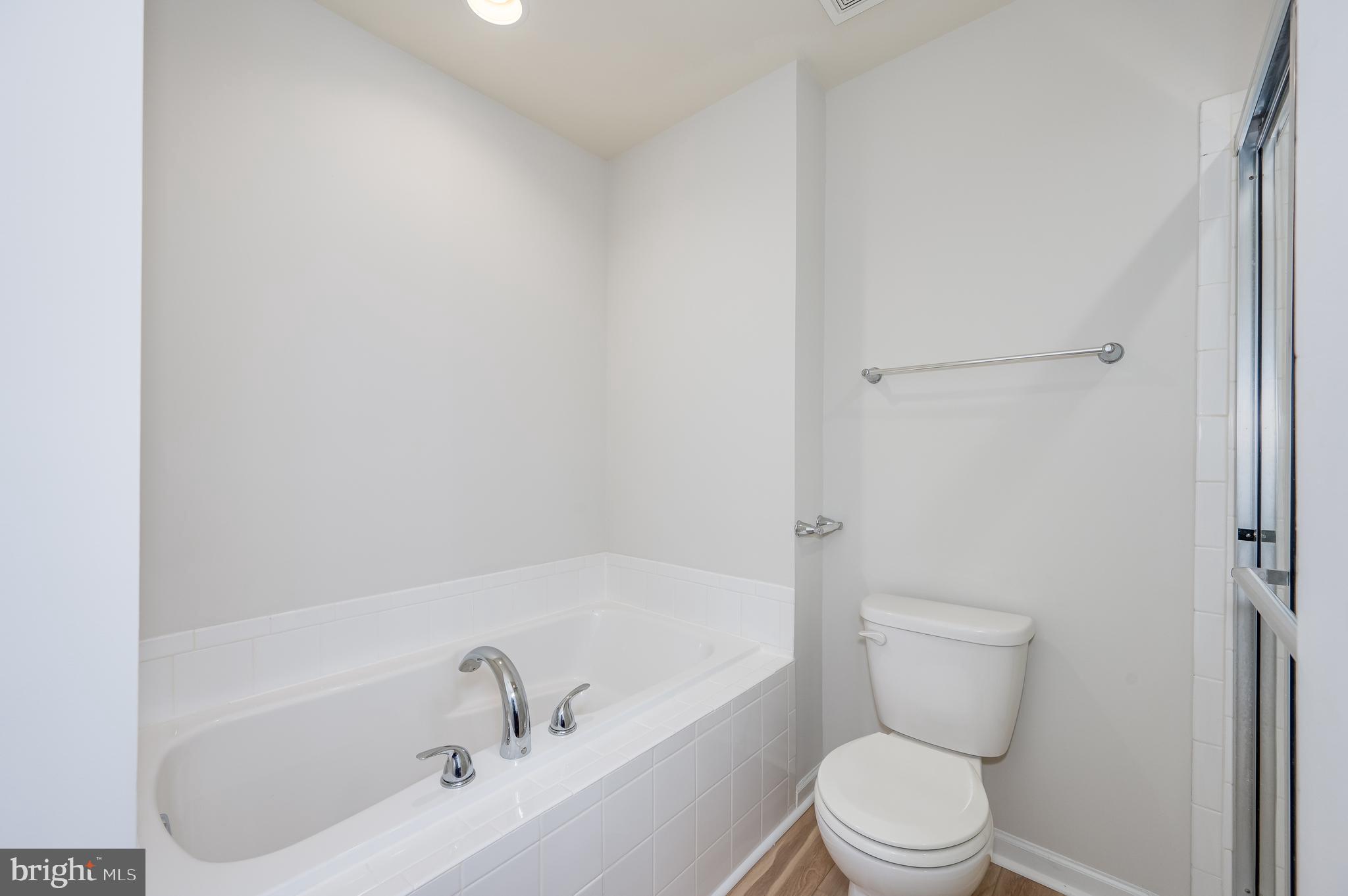 KENSINGTON TERRACE - Residential