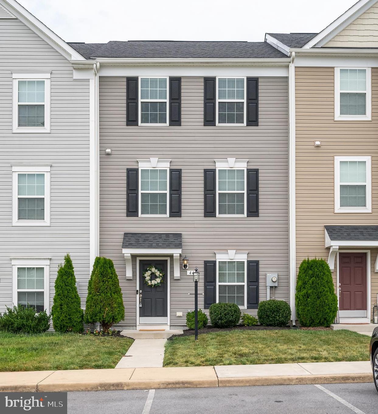 KENSINGTON TERRACE - Residential