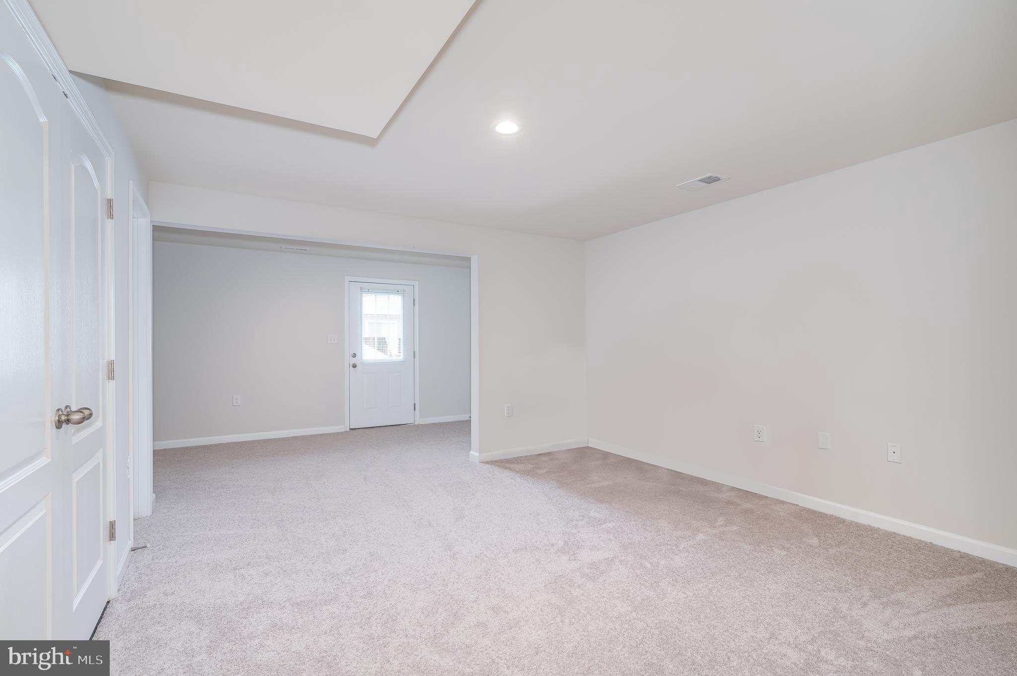 KENSINGTON TERRACE - Residential