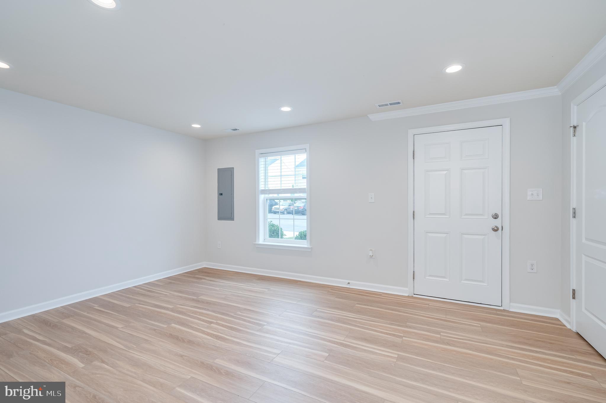 KENSINGTON TERRACE - Residential