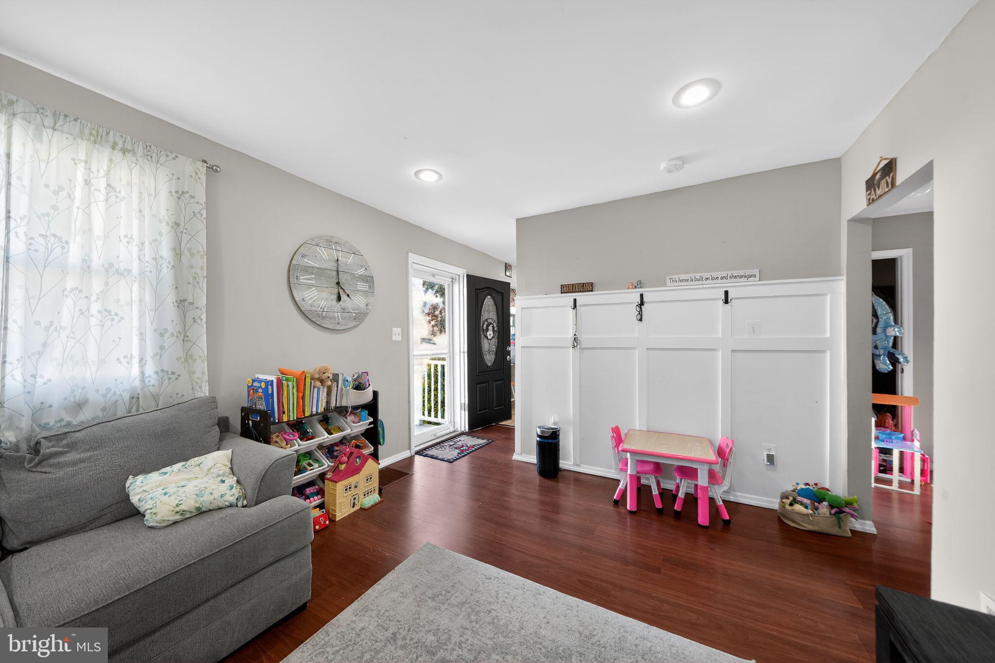 222 UNION AVENUE