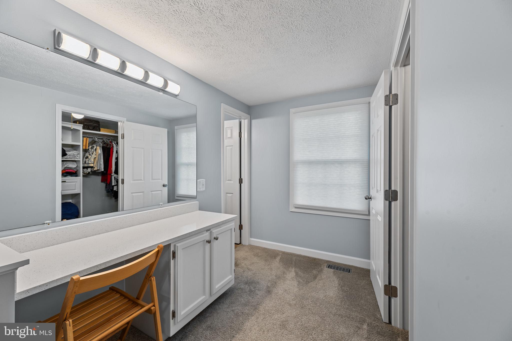 VILLAGE OF OWEN BROWN - Residential