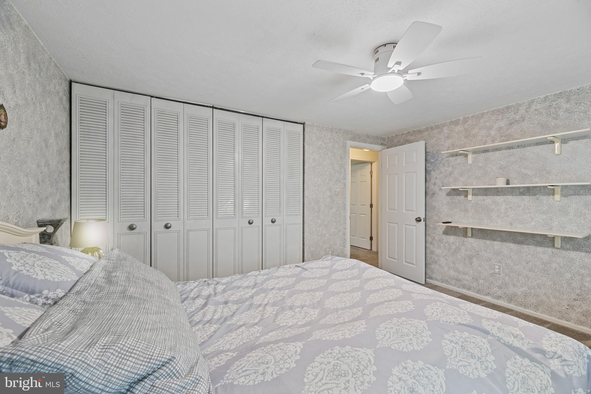 VILLAGE OF OWEN BROWN - Residential