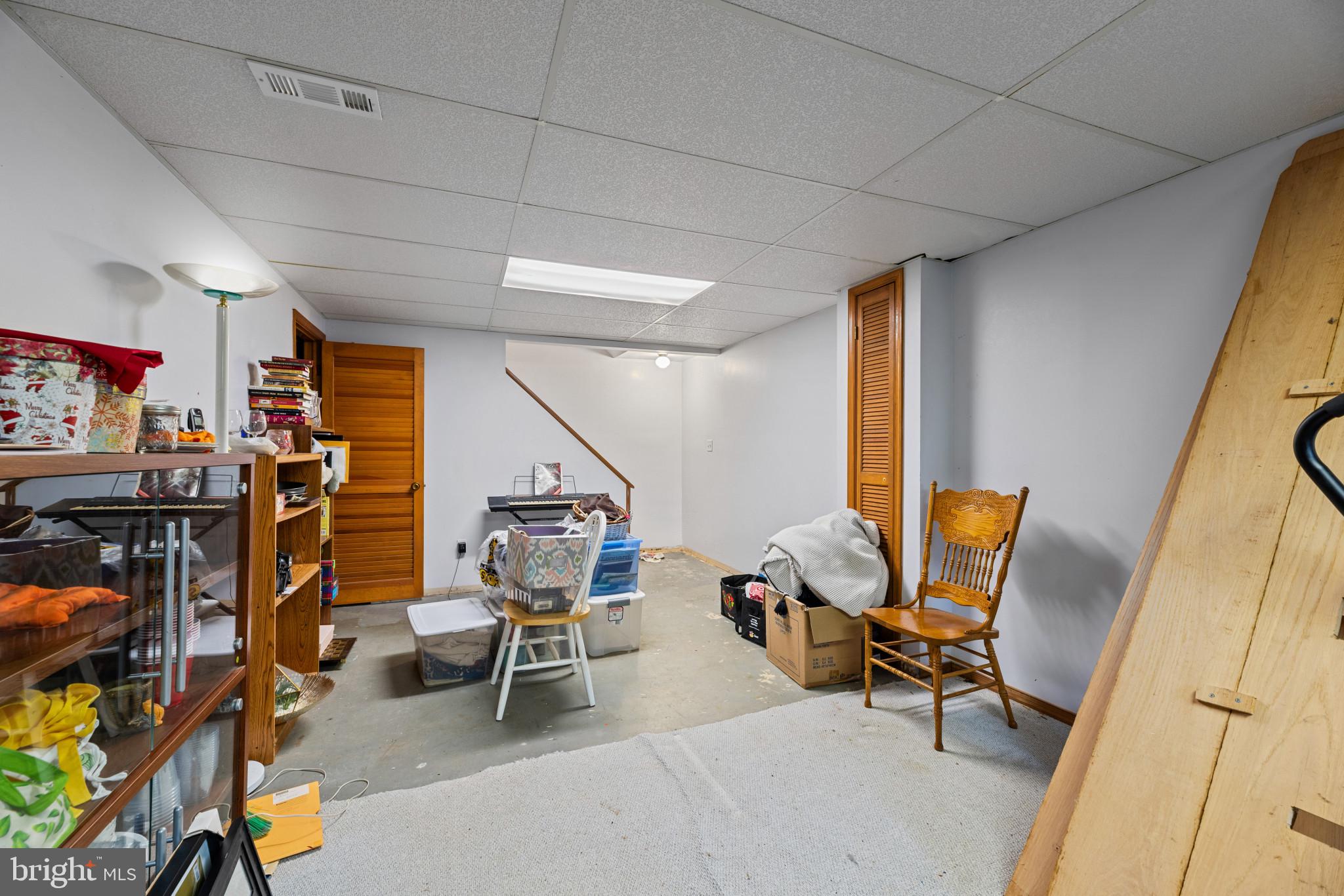 VILLAGE OF OWEN BROWN - Residential