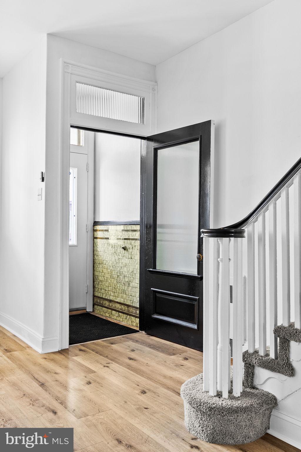 GIRARD ESTATES - Residential