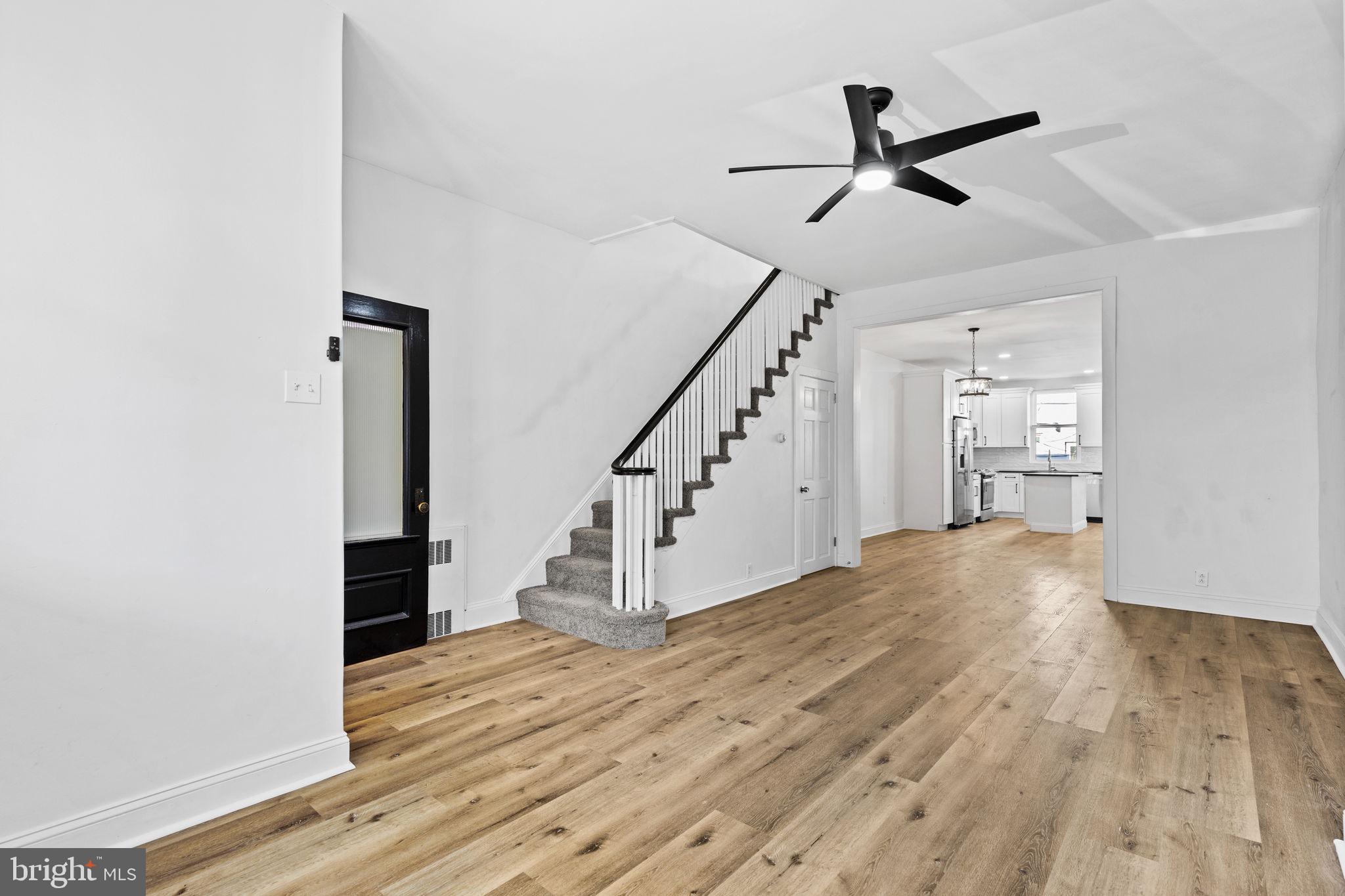 GIRARD ESTATES - Residential