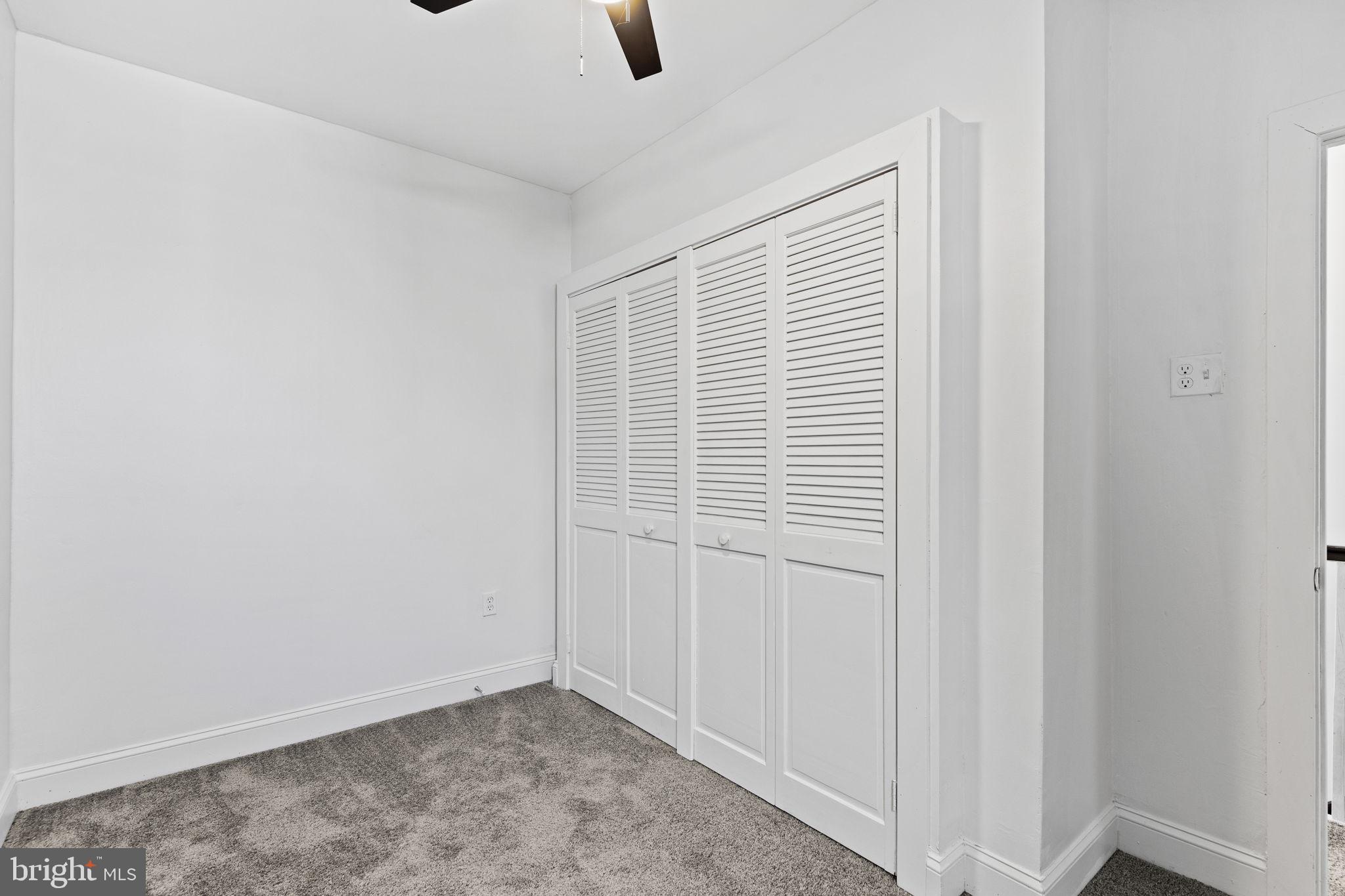 GIRARD ESTATES - Residential