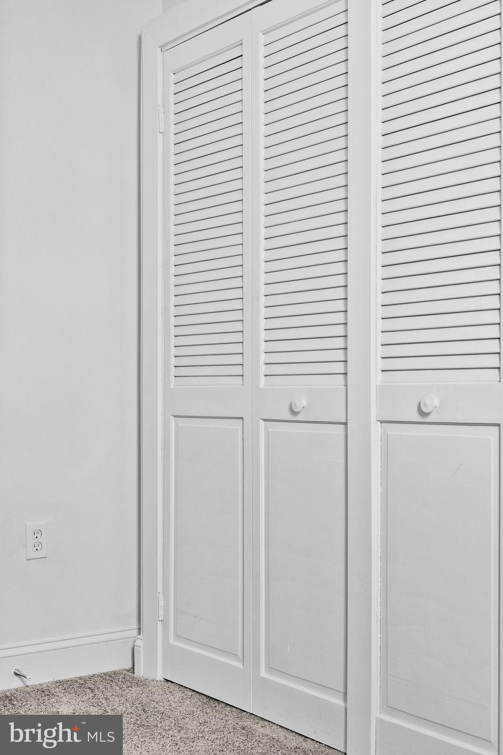 GIRARD ESTATES - Residential