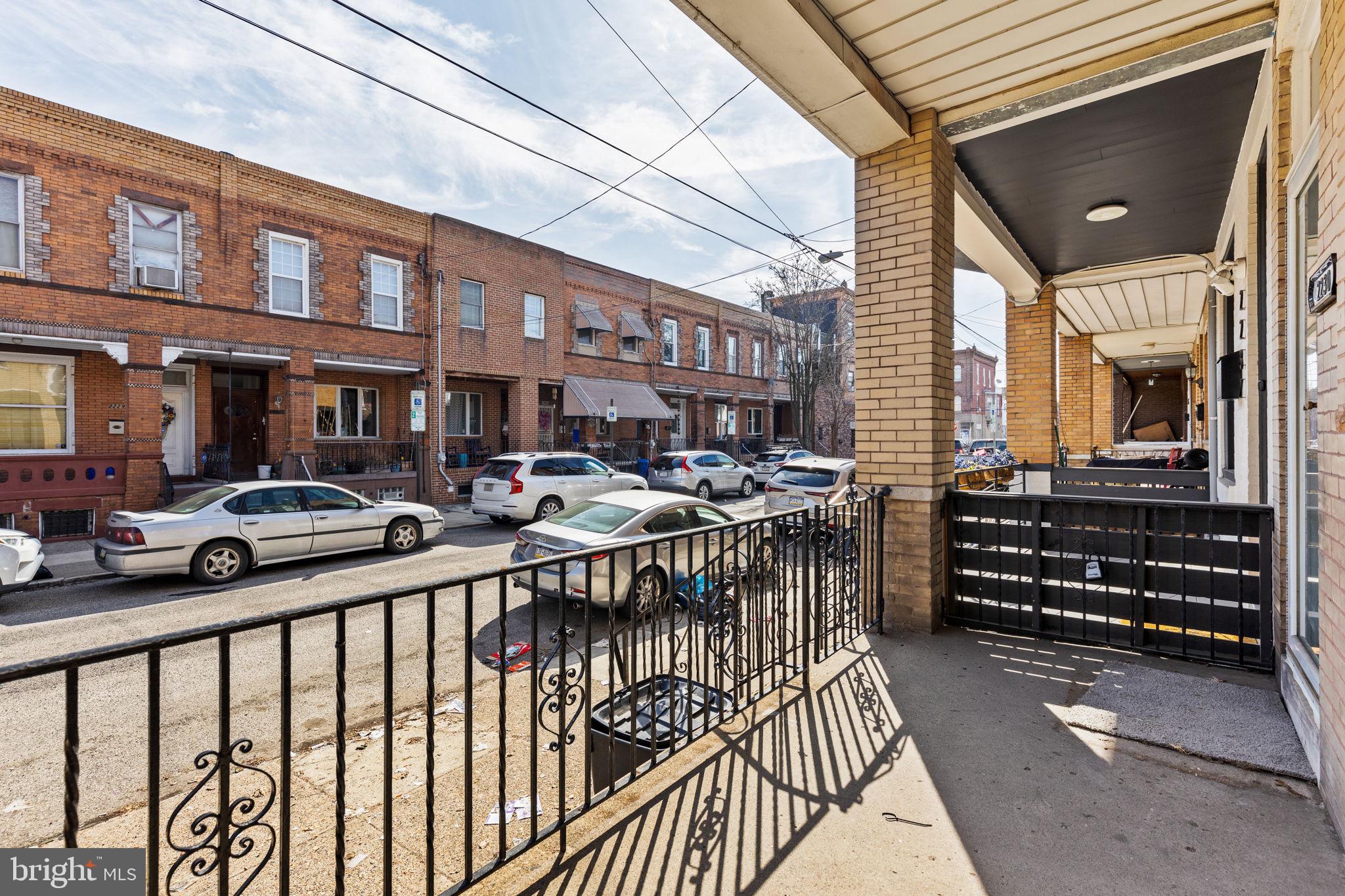 GIRARD ESTATES - Residential