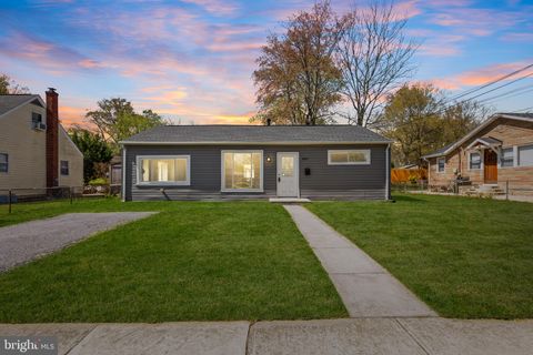 9622 NARRAGANSETT PARKWAY COLLEGE PARK MD 20740