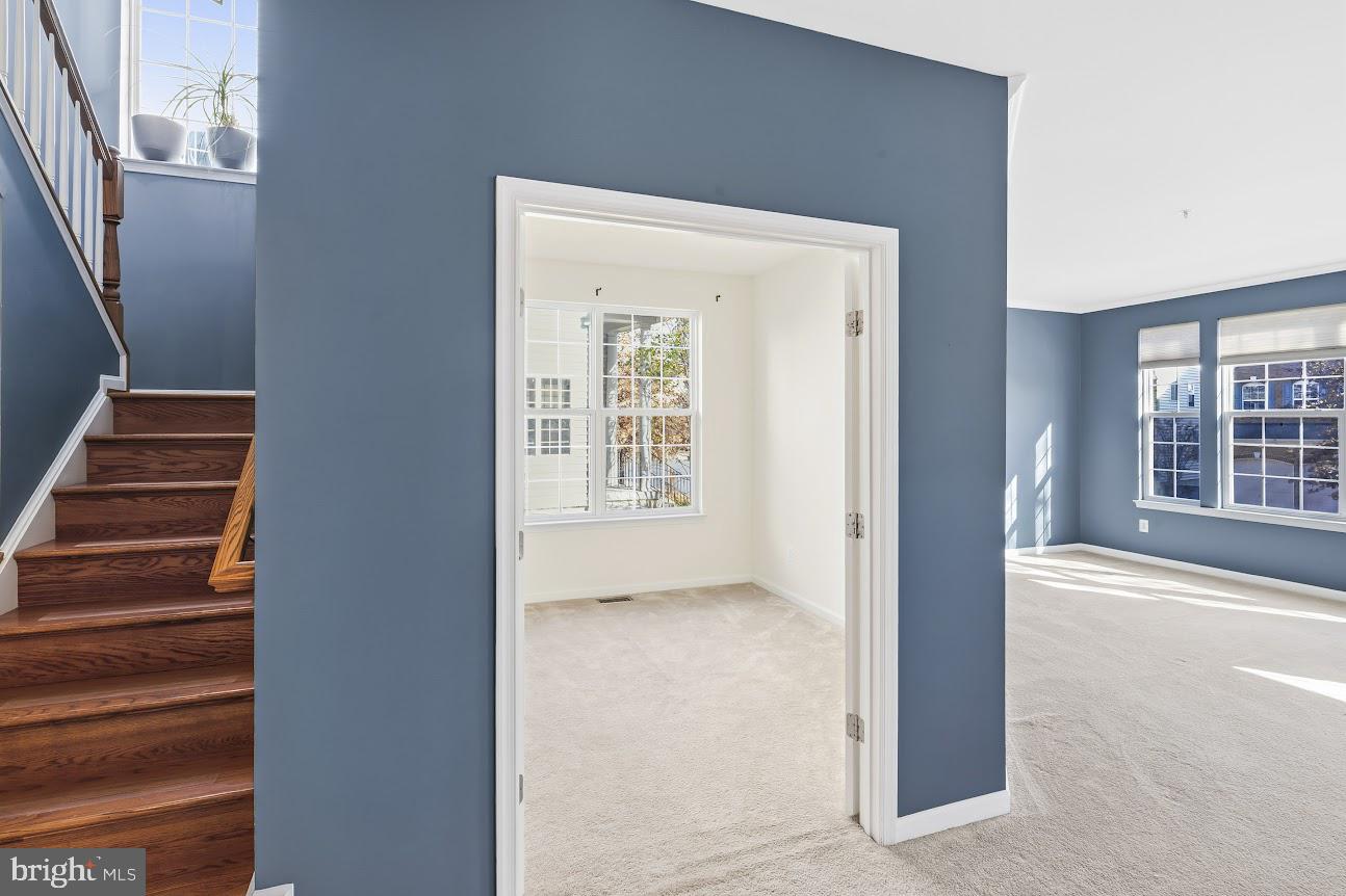 EAGLES POINTE - Residential