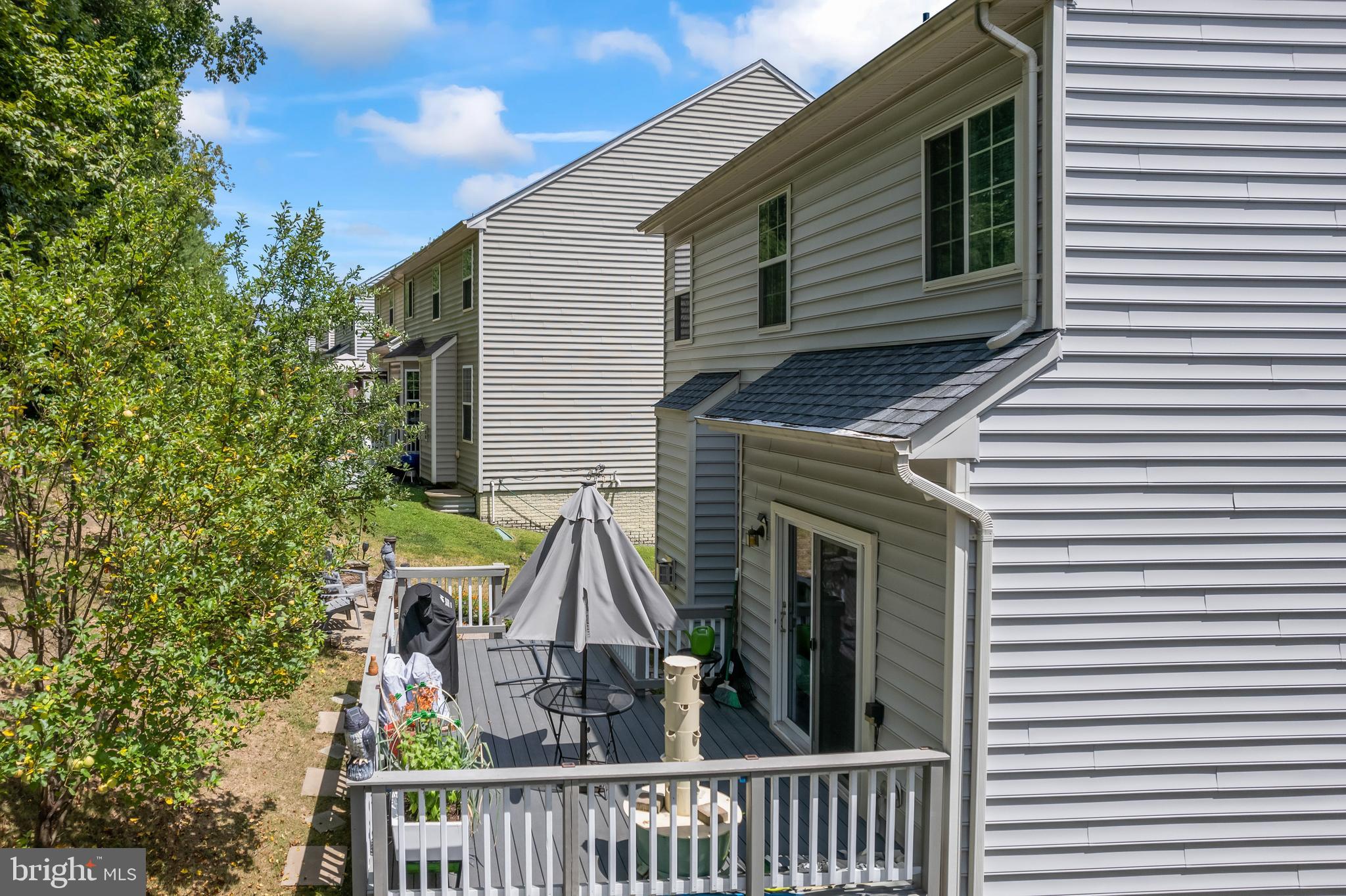 EAGLES POINTE - Residential