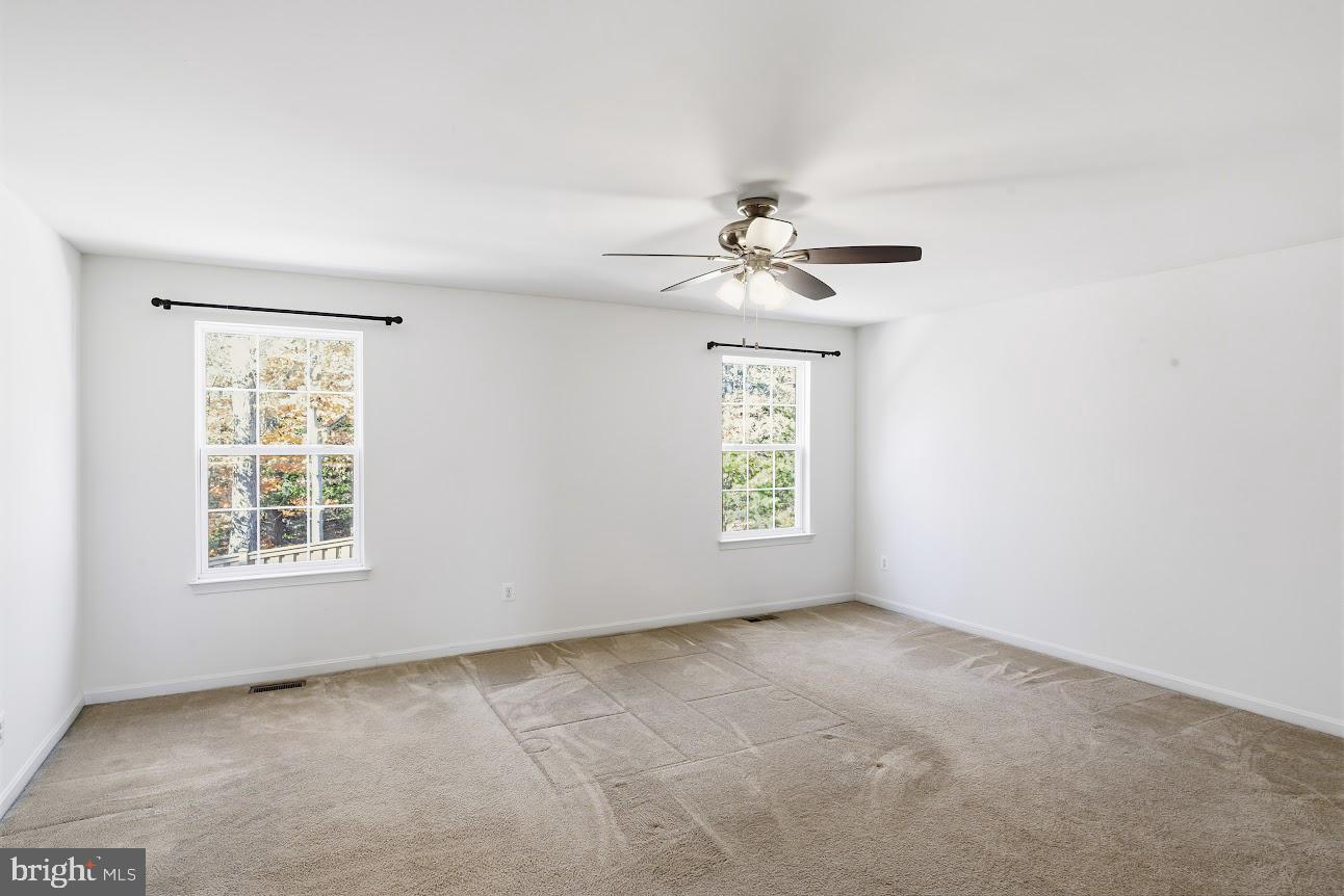 EAGLES POINTE - Residential