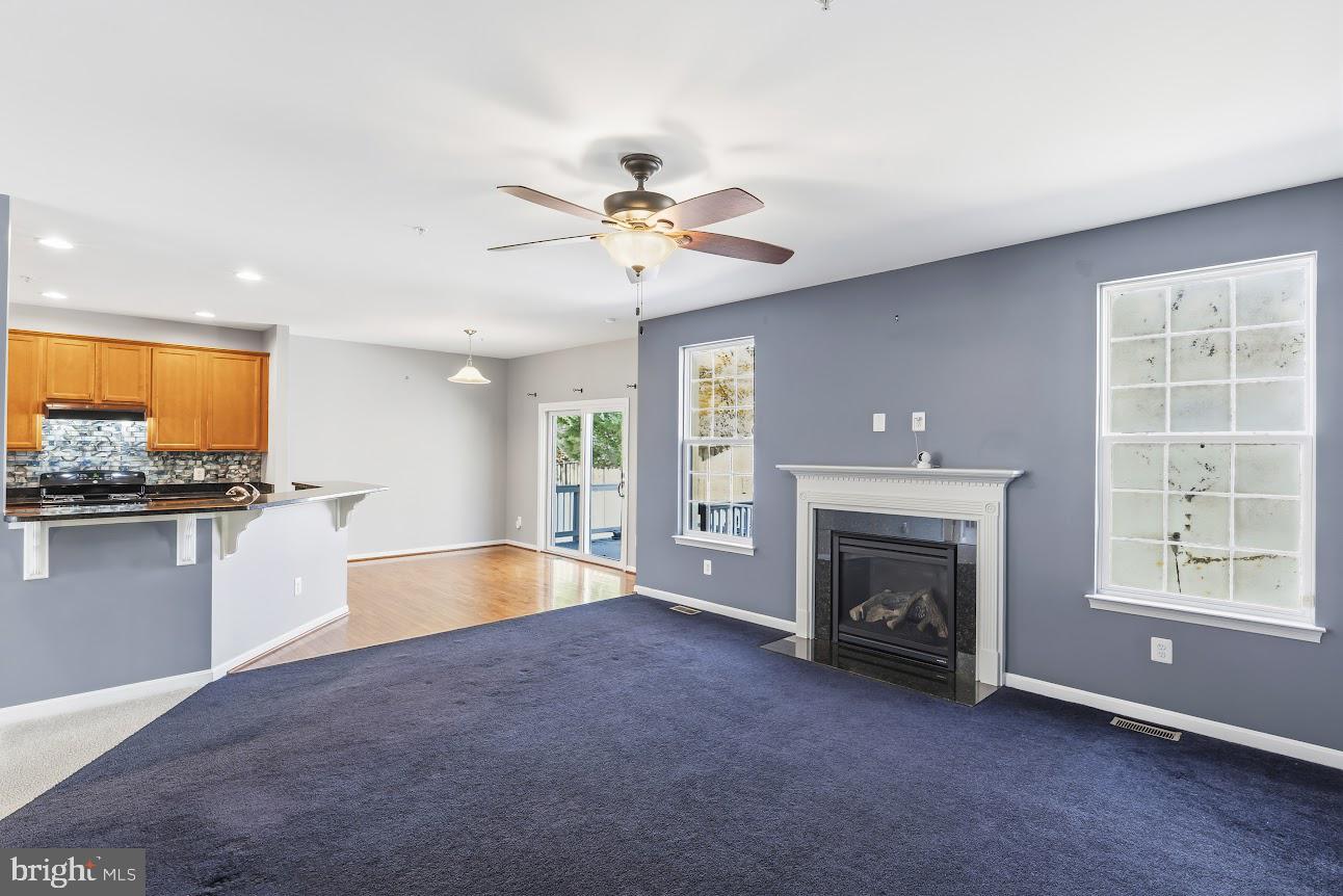 EAGLES POINTE - Residential