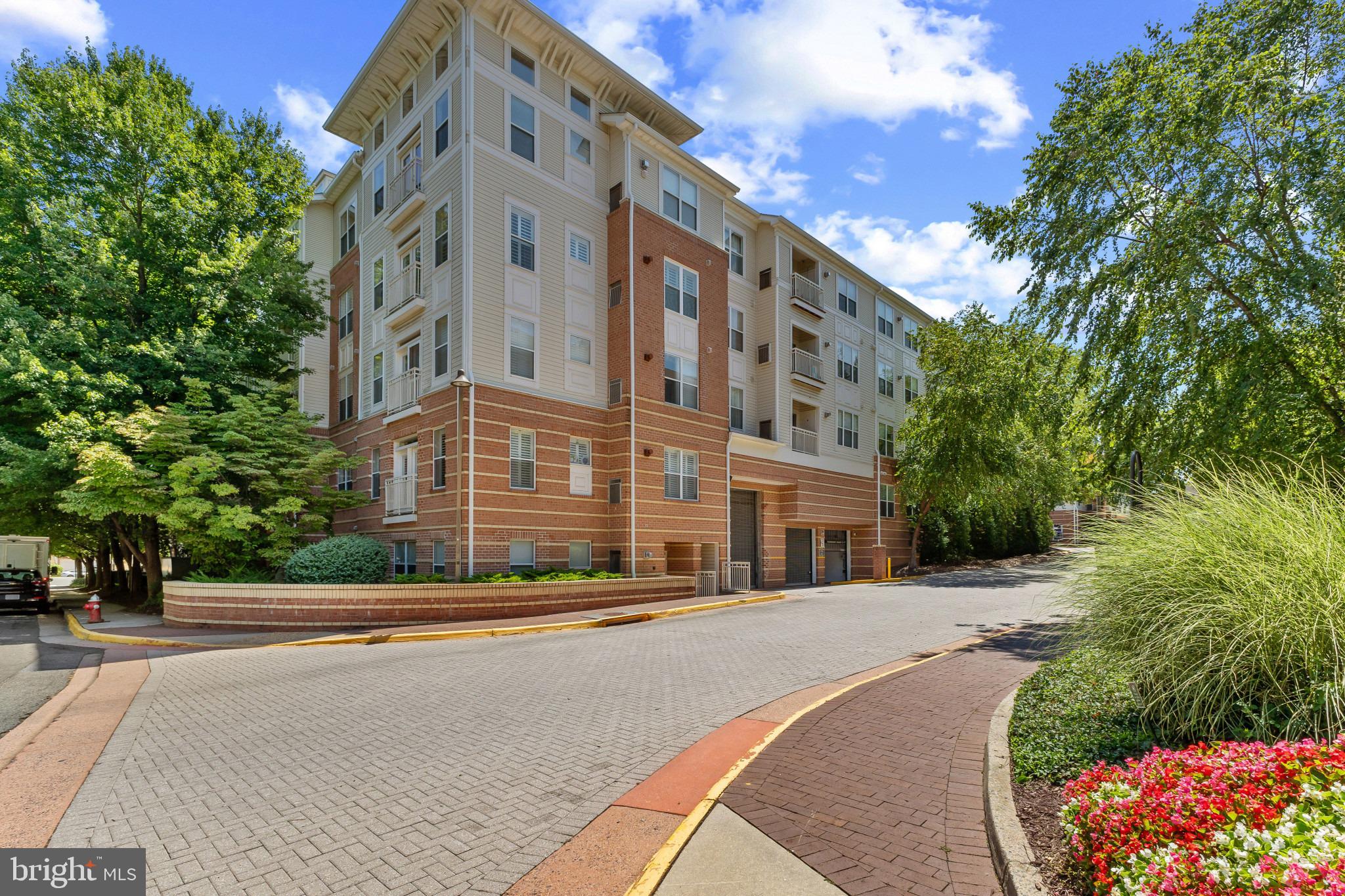 9480 VIRGINIA CENTER BOULEVARD 10