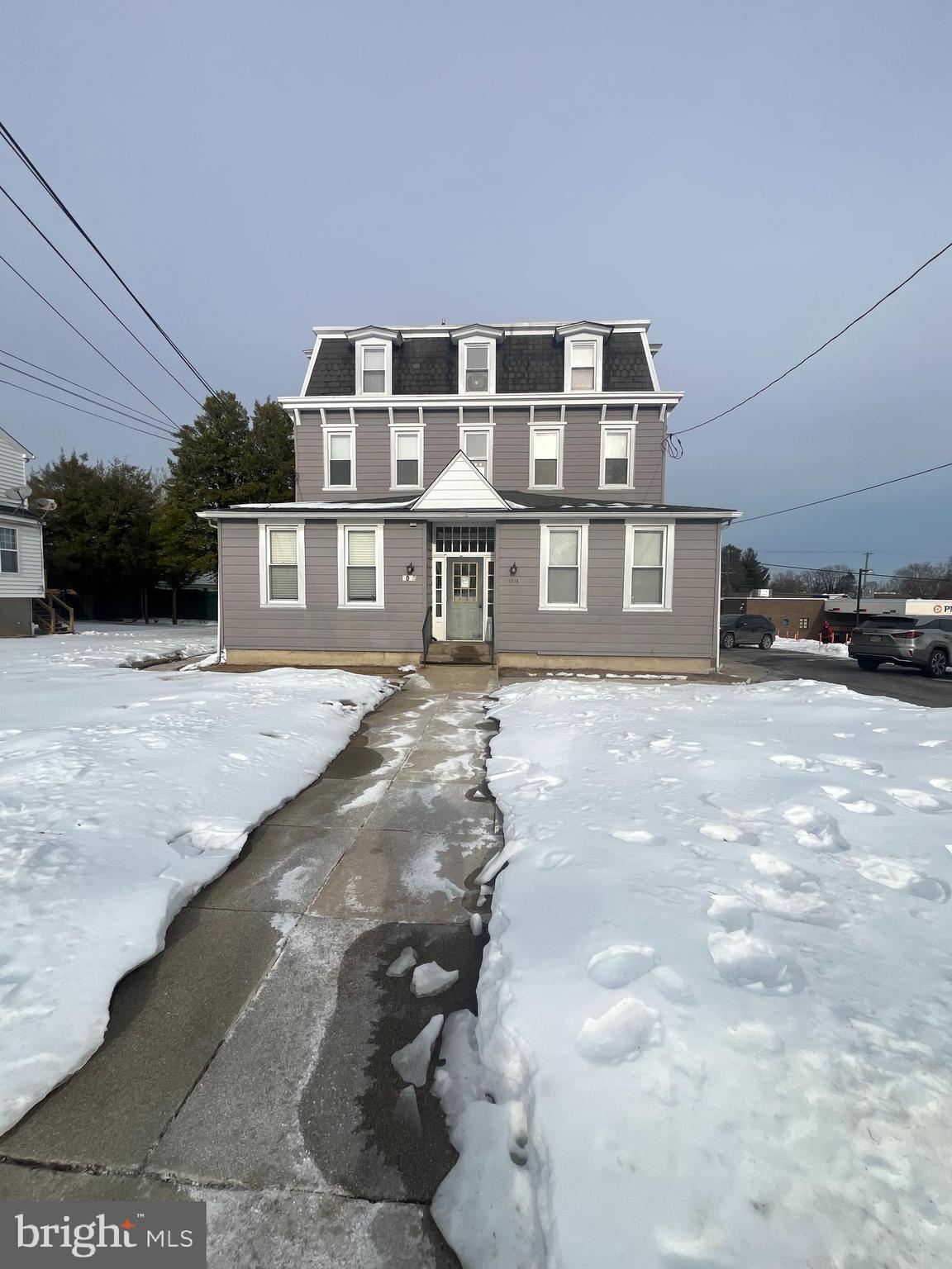 1013 LAFAYETTE AVENUE 2