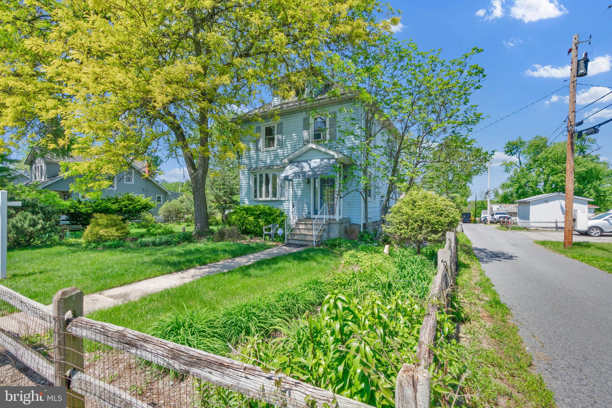 WOODLAWN PARK - Residential