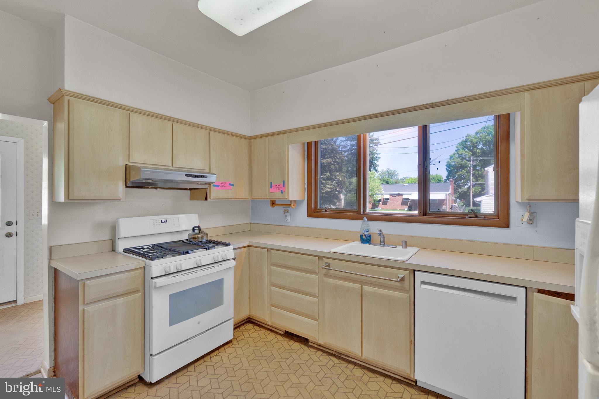 WOODLAWN PARK - Residential