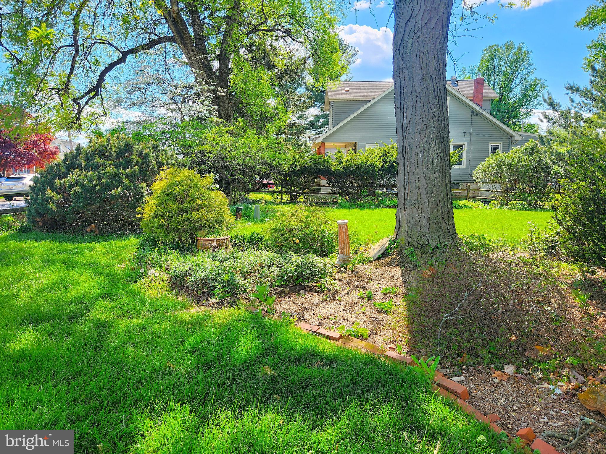 WOODLAWN PARK - Residential