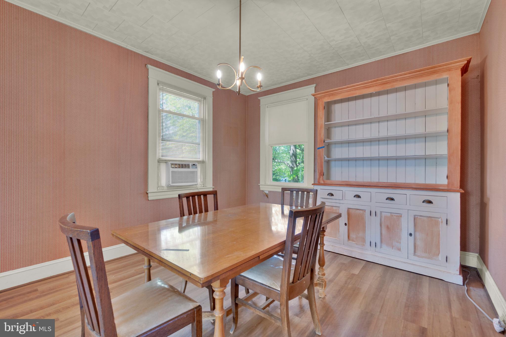 WOODLAWN PARK - Residential