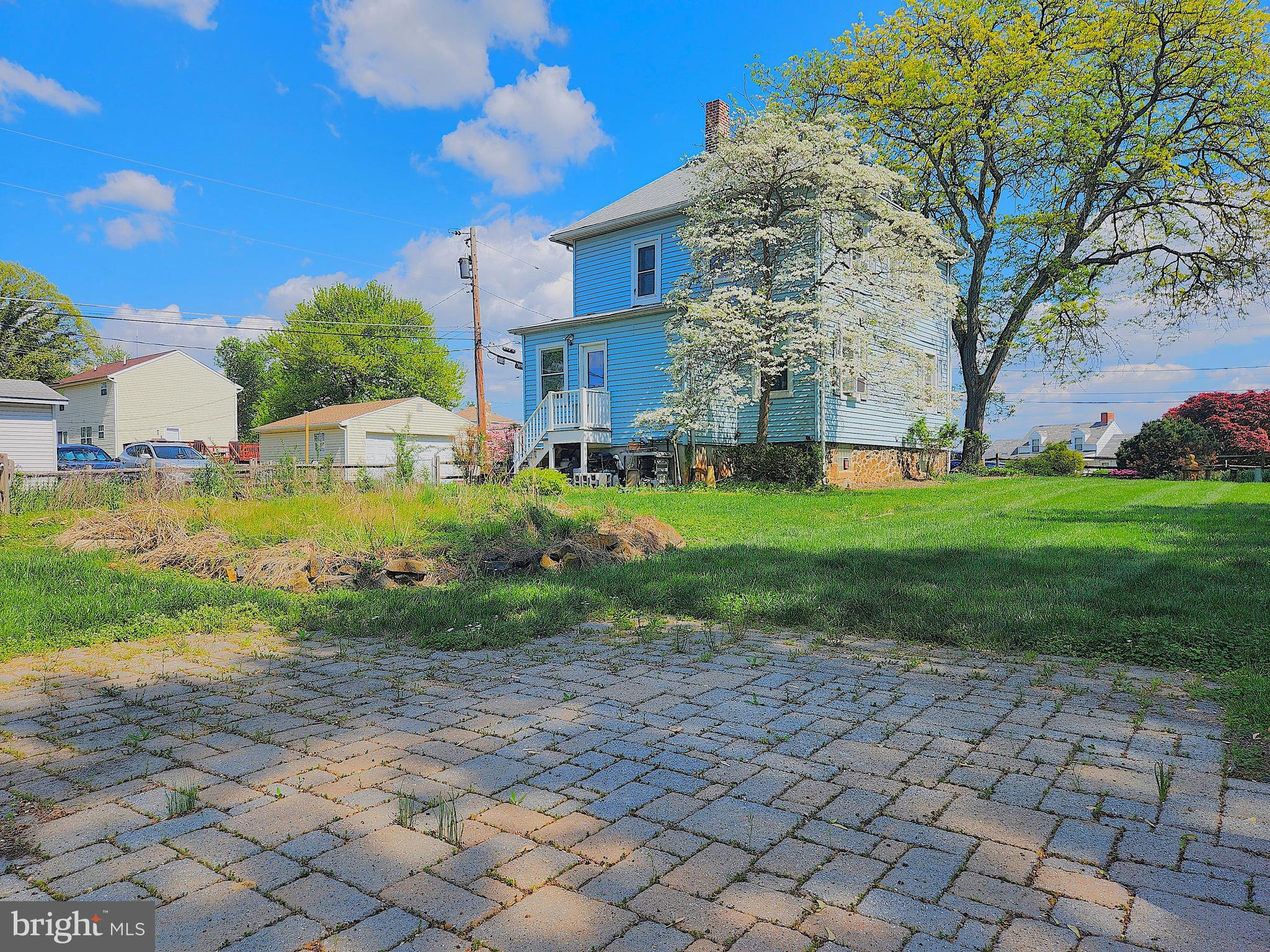 WOODLAWN PARK - Residential