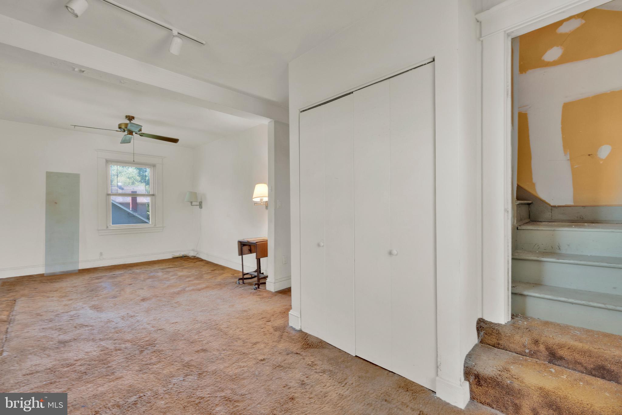WOODLAWN PARK - Residential