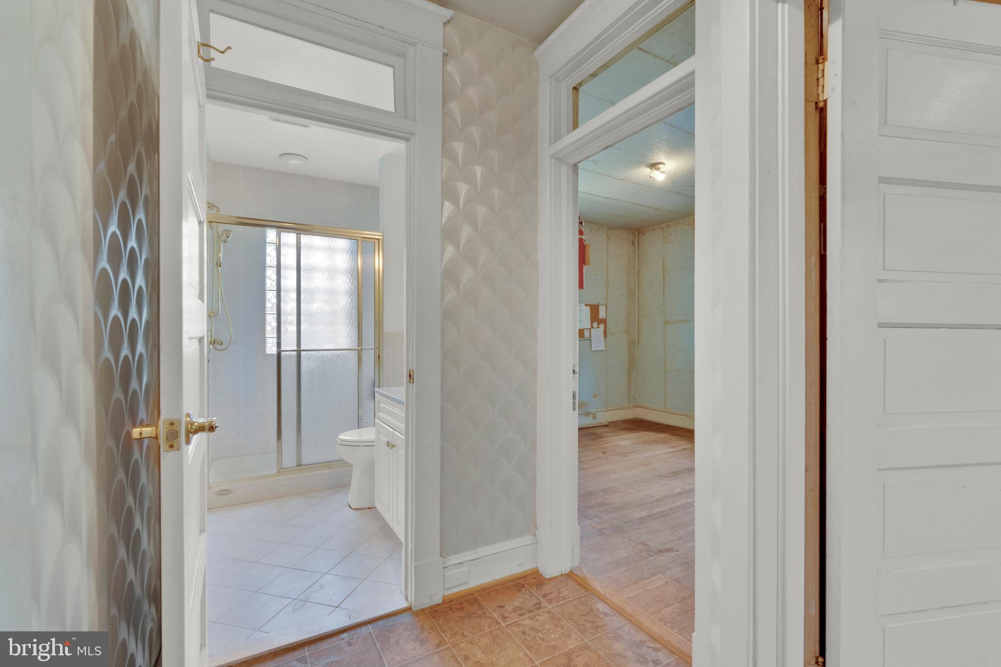 WOODLAWN PARK - Residential
