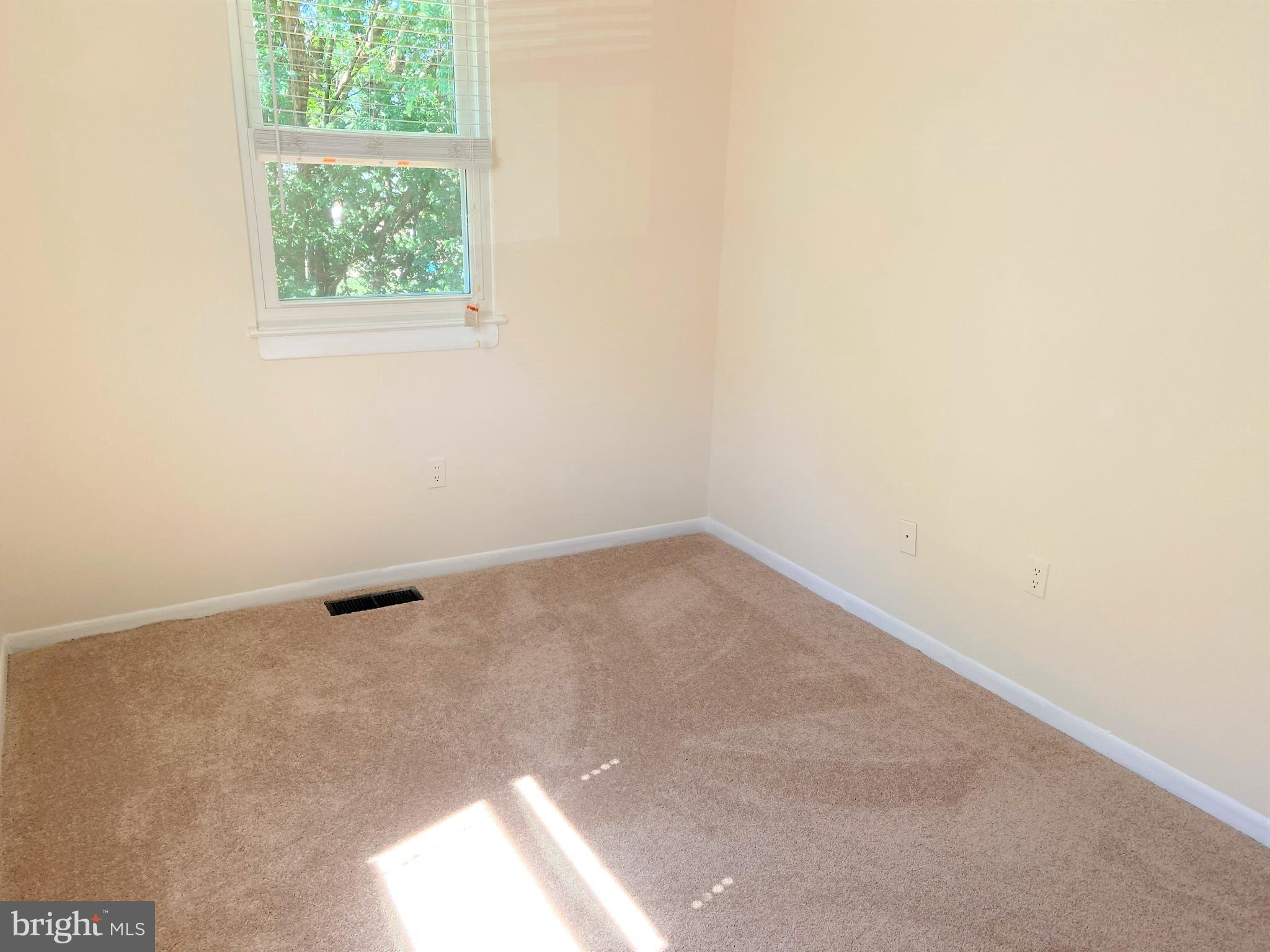 HERITAGE HILL CONDO - Residential