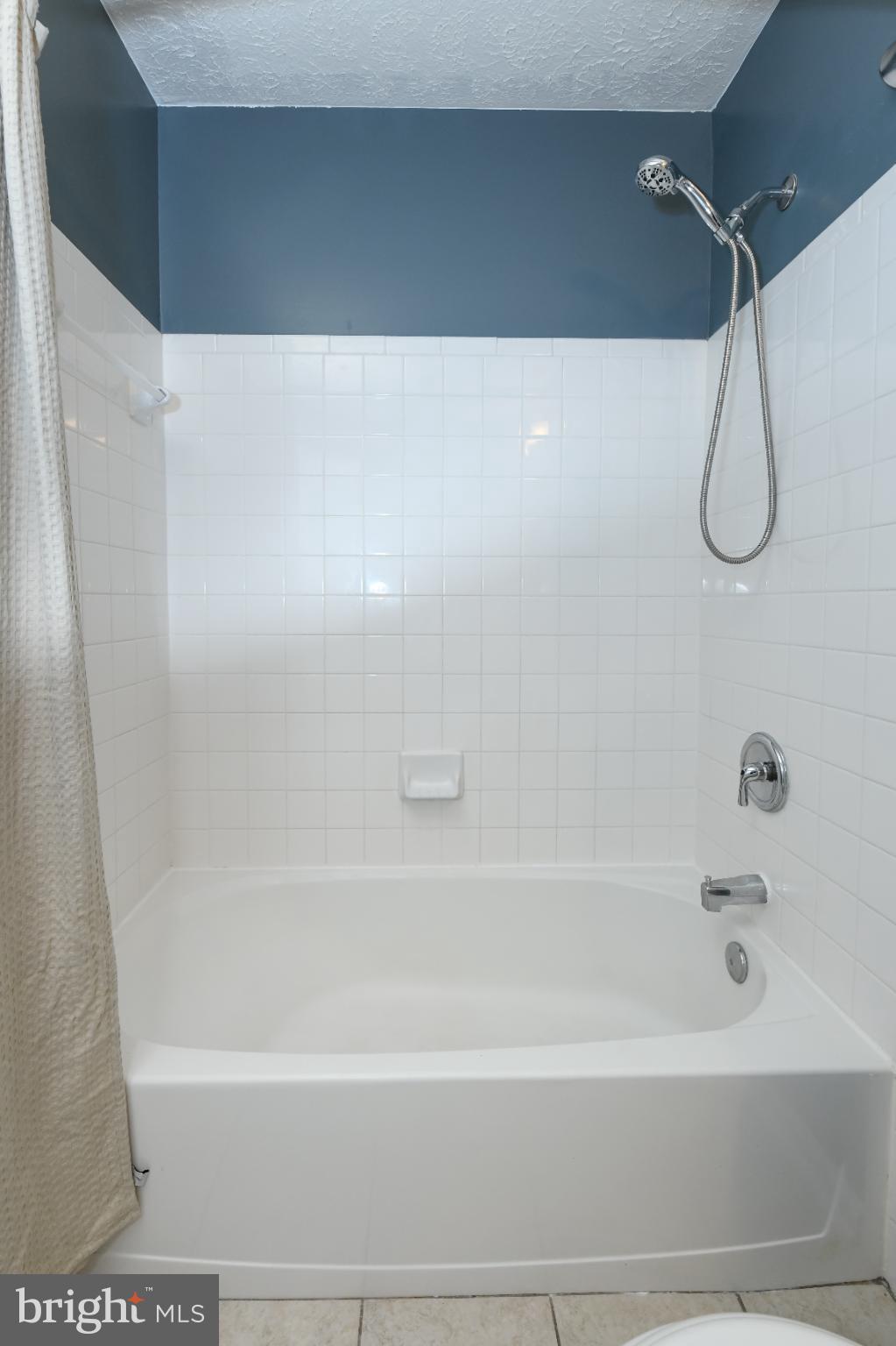 PERRY HALL FARMS - Residential