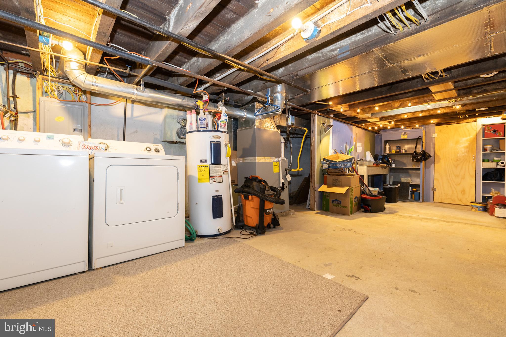 POINT BREEZE - Residential