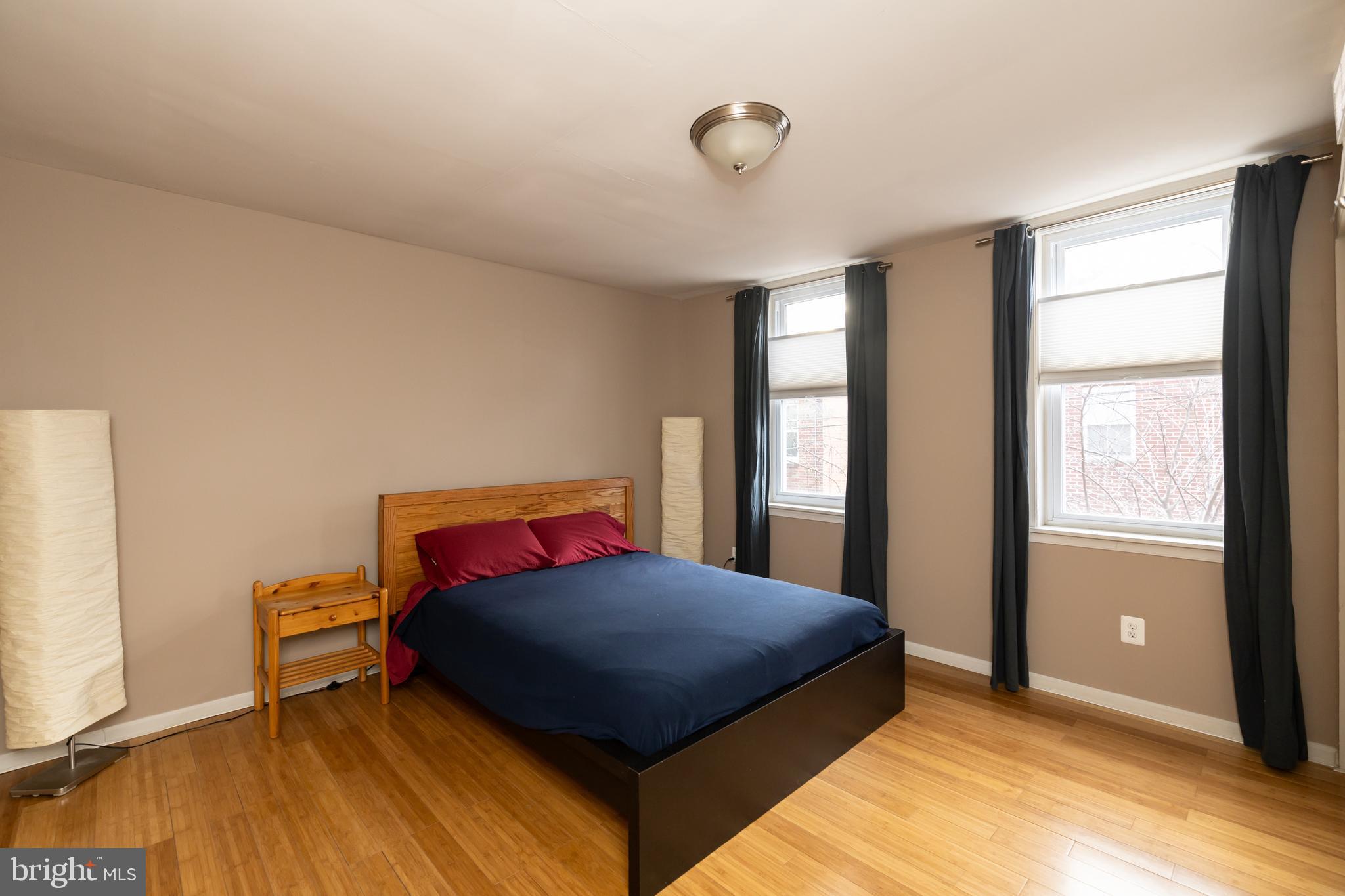 POINT BREEZE - Residential