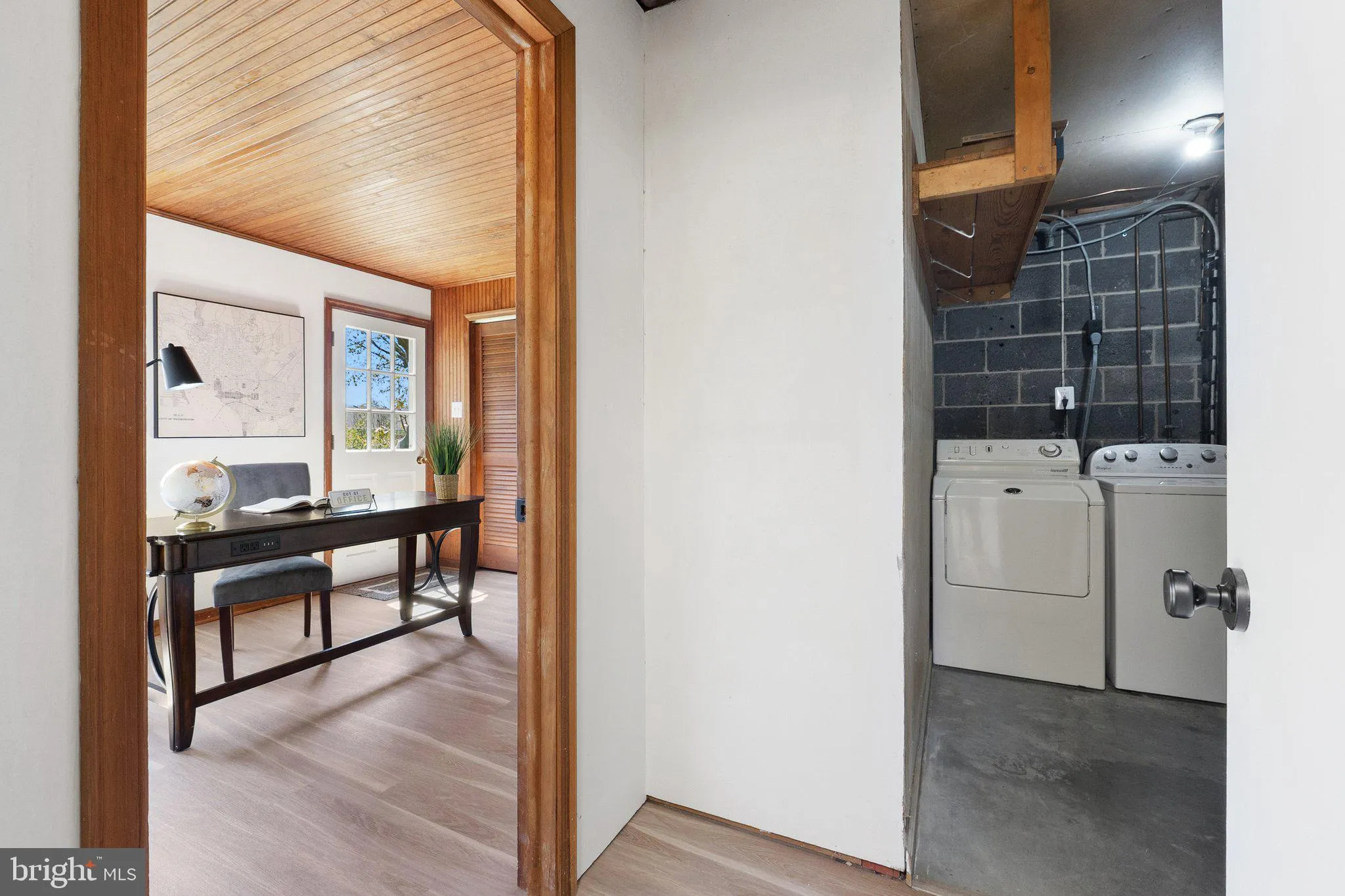 Purcellville, Virginia 20132, United States, 5 Bedrooms Bedrooms, ,3 BathroomsBathrooms,Residential,Contingent,112793