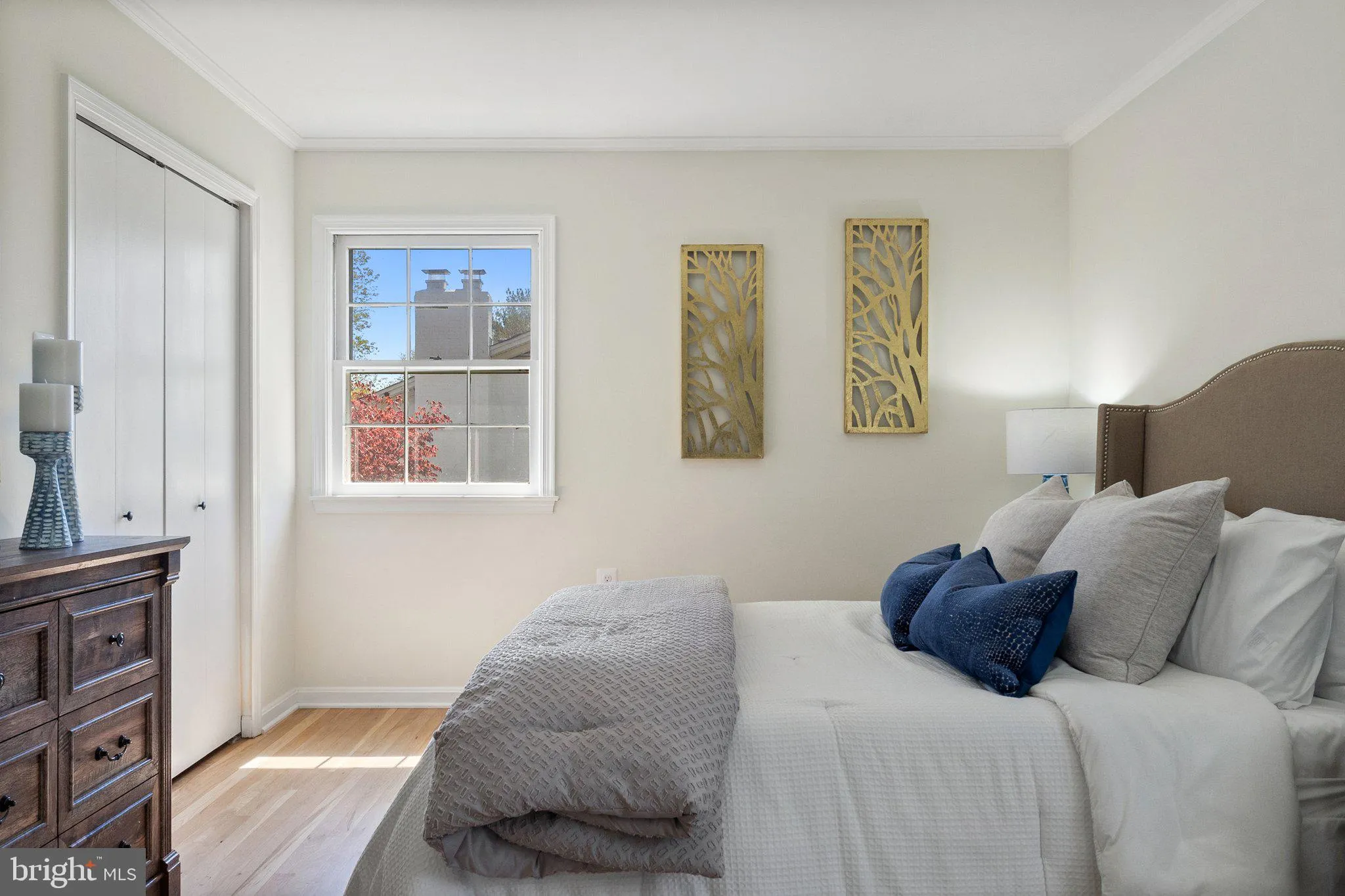 Purcellville, Virginia 20132, United States, 5 Bedrooms Bedrooms, ,3 BathroomsBathrooms,Residential,Contingent,112793