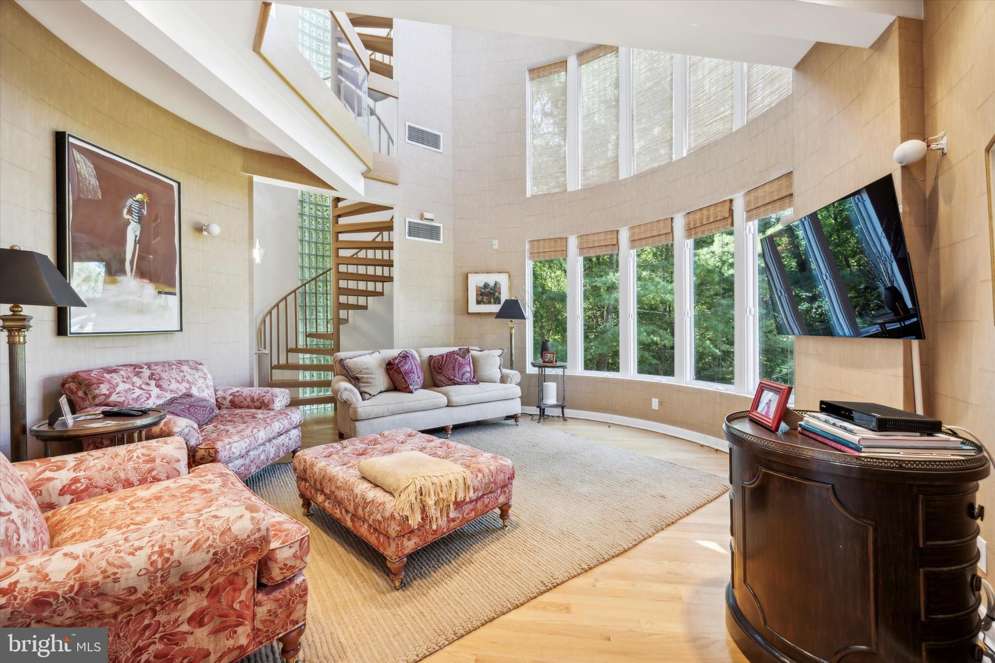 WALMERE MANOR - Residential