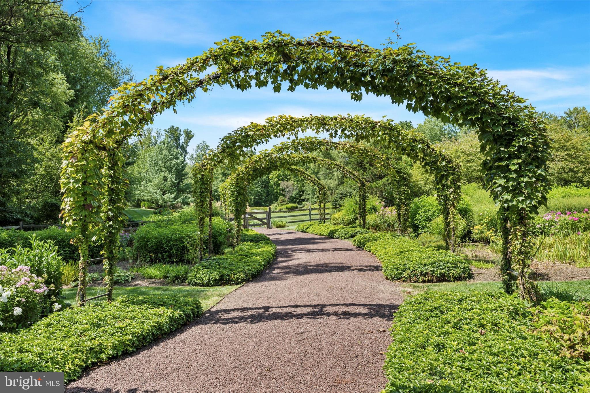 WALMERE MANOR - Residential