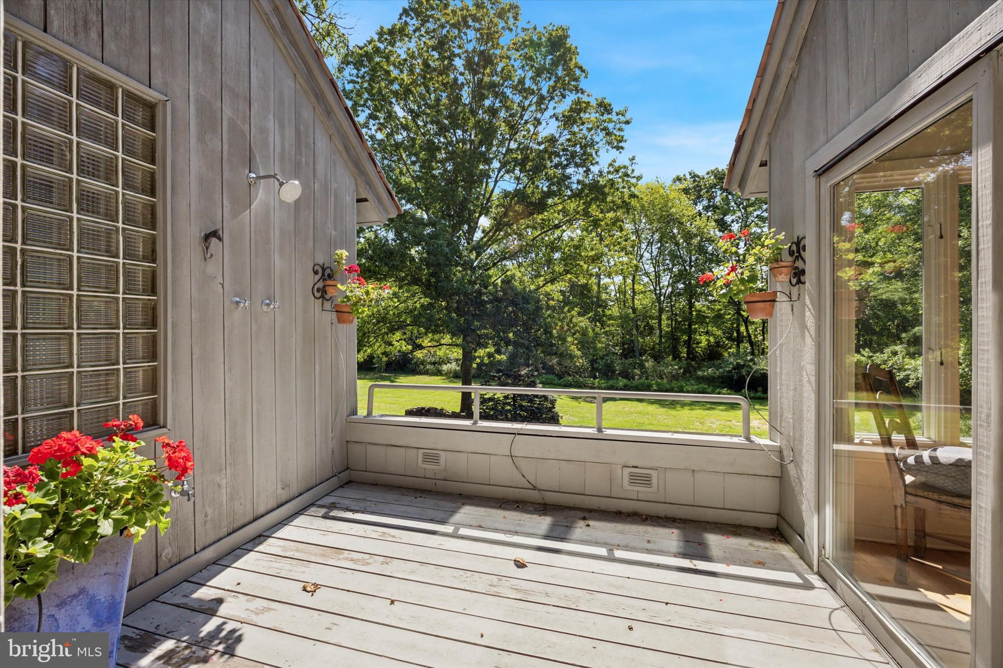 WALMERE MANOR - Residential