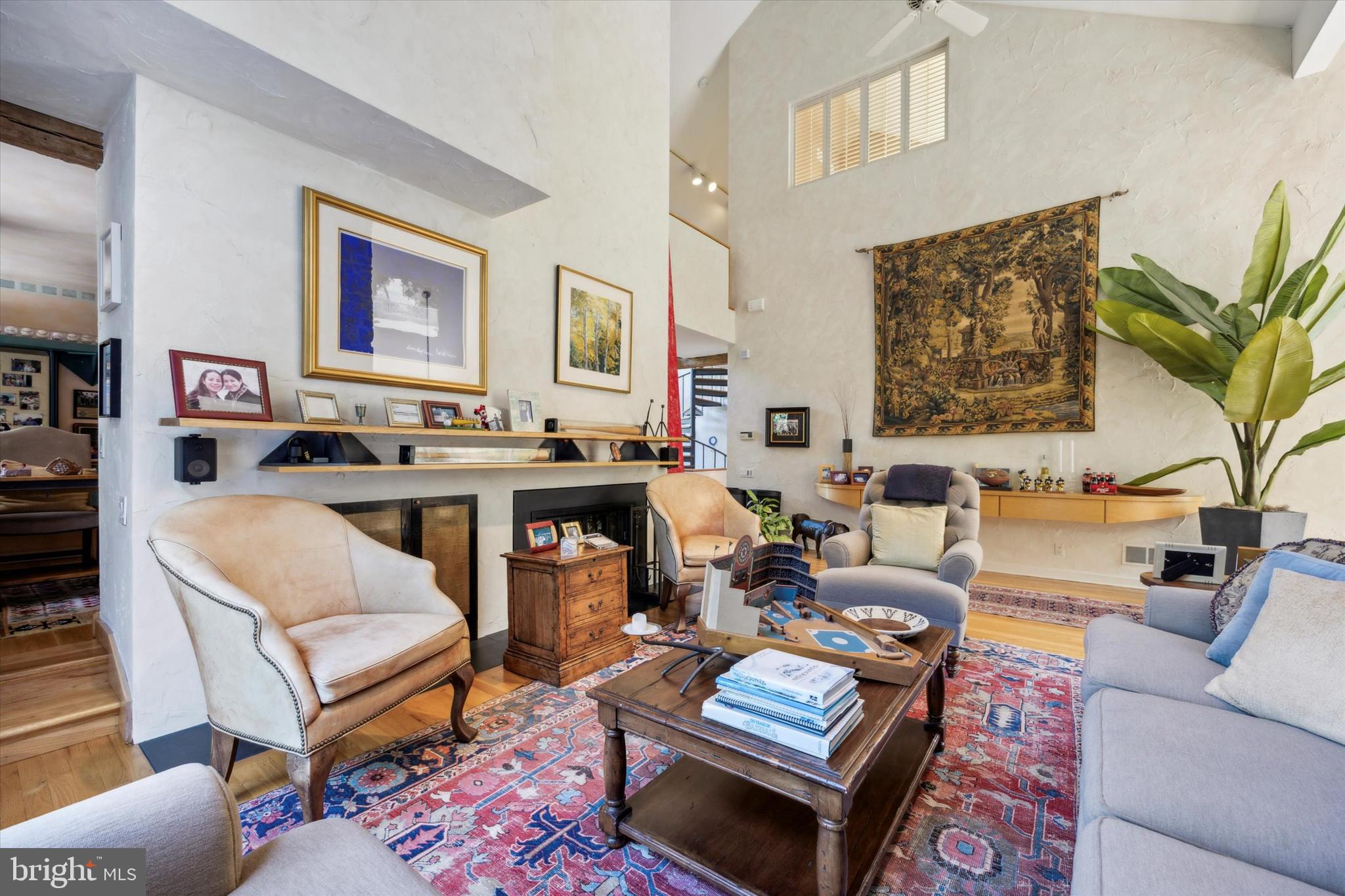 WALMERE MANOR - Residential