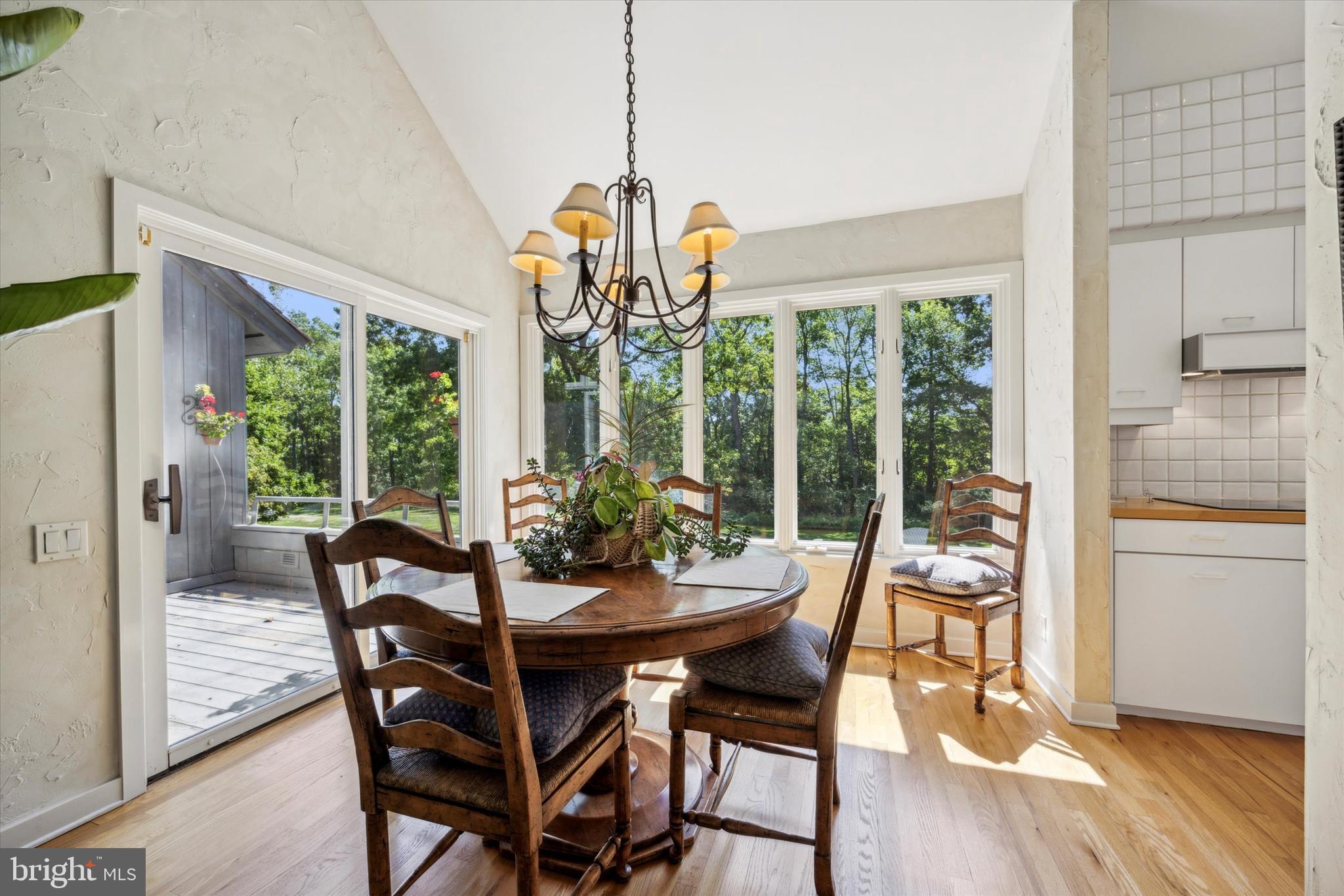 WALMERE MANOR - Residential