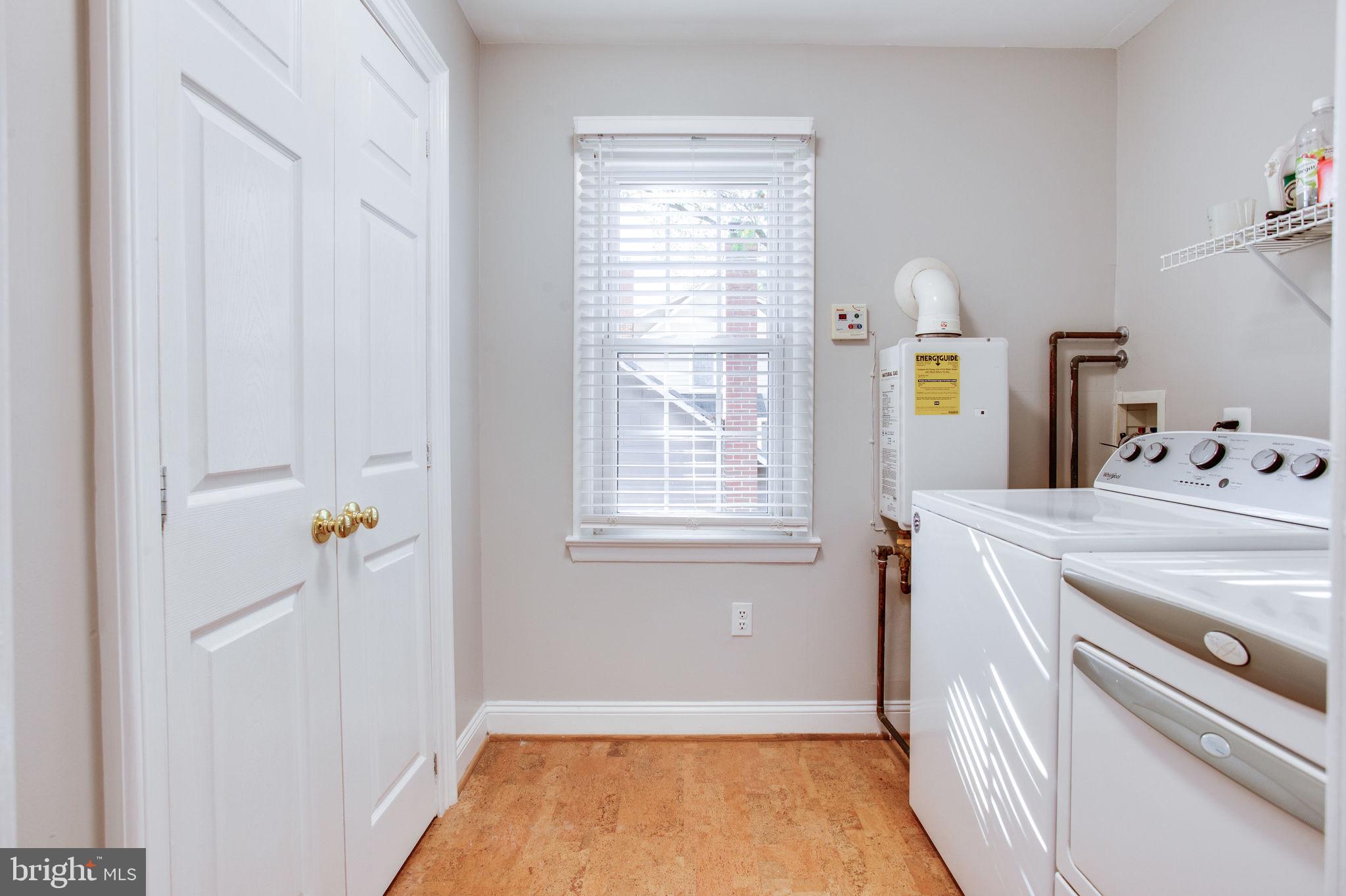 NORTH BARCROFT - Residential