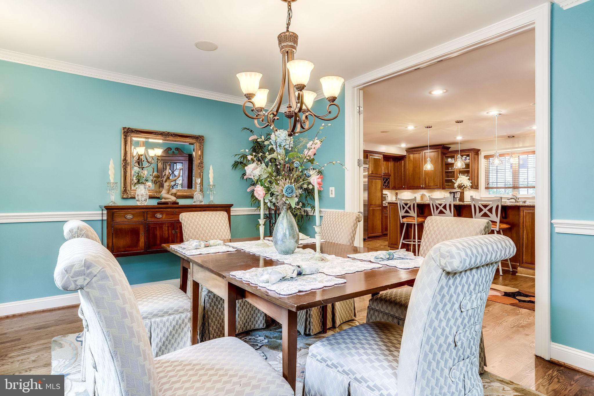 NORTH BARCROFT - Residential