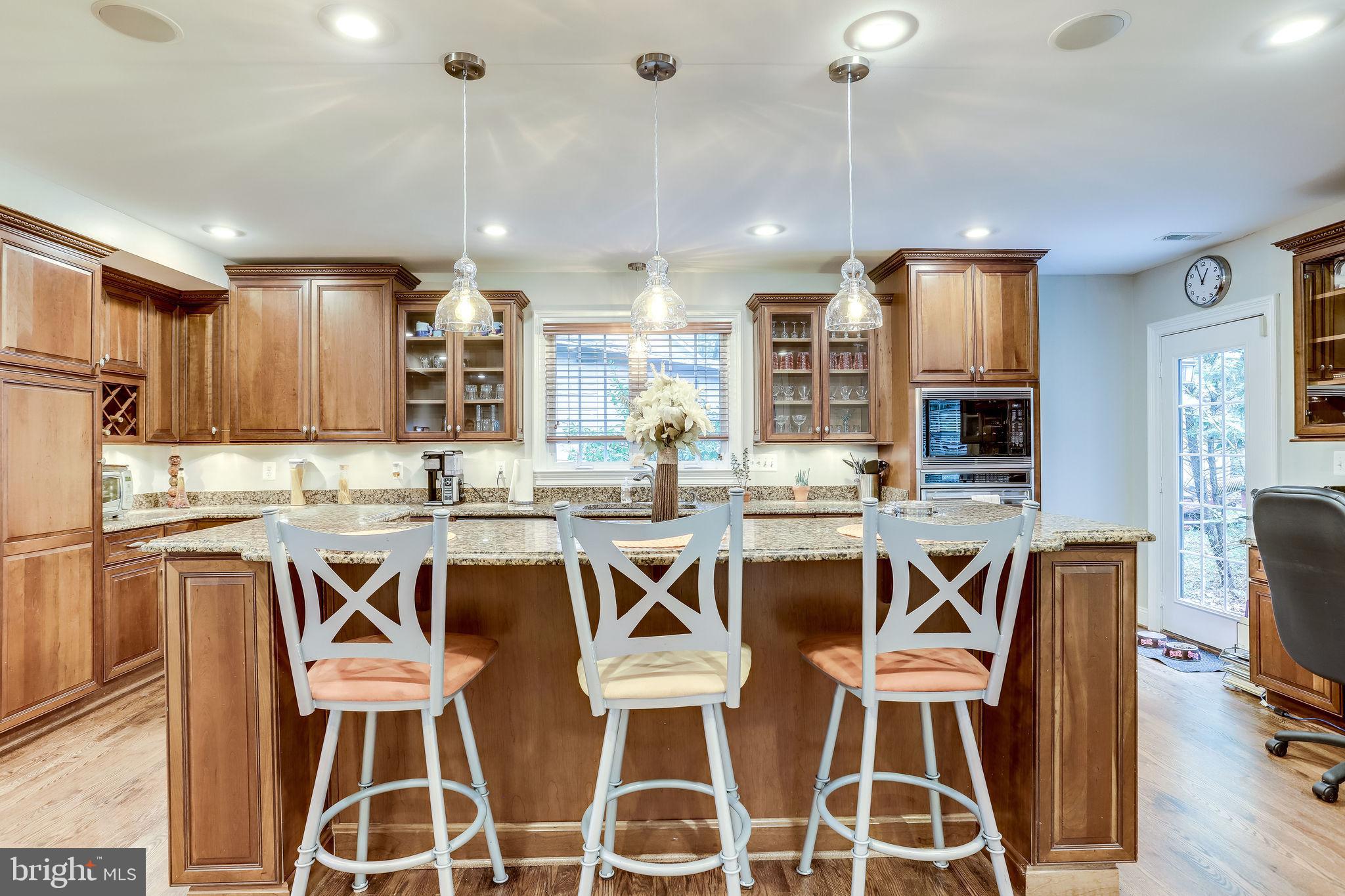 NORTH BARCROFT - Residential