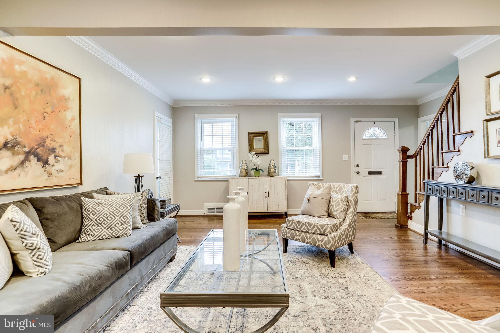 NORTH BARCROFT - Residential